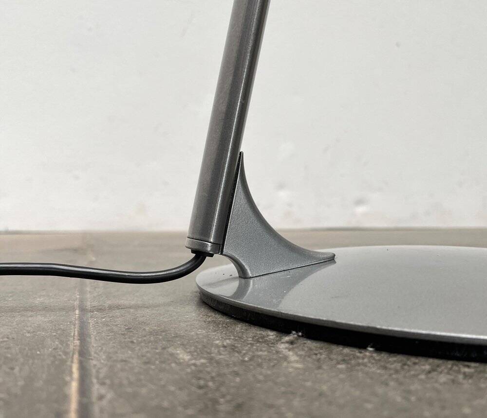 Zeta Terra floor lamp, postmodern Italian by Giuseppe Linardi for Lumina, 1990s.