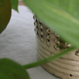 Cache-pot doré