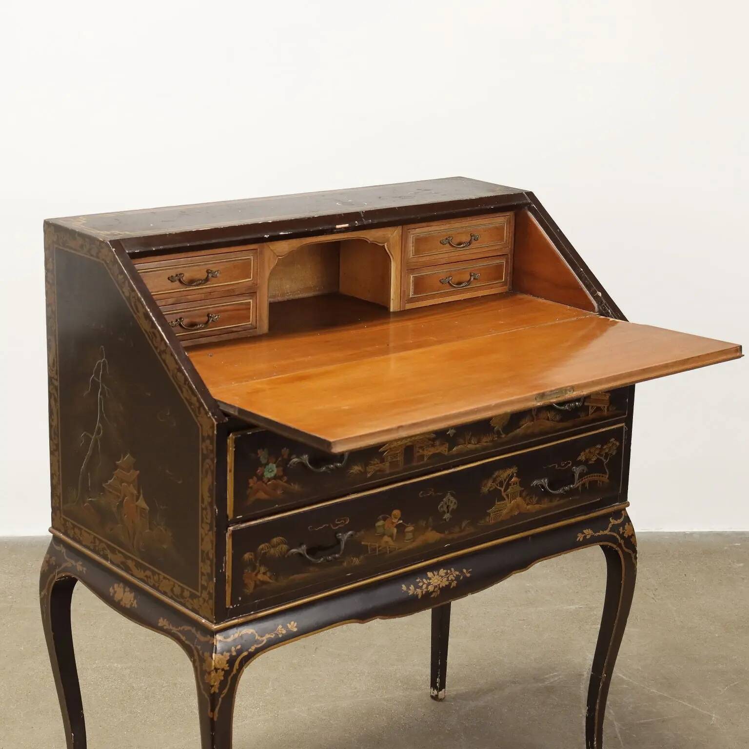 Antique Chinese-style walnut drop-leaf secretary cabinet, Italy, 20th century.