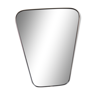 Asymmetric mirror