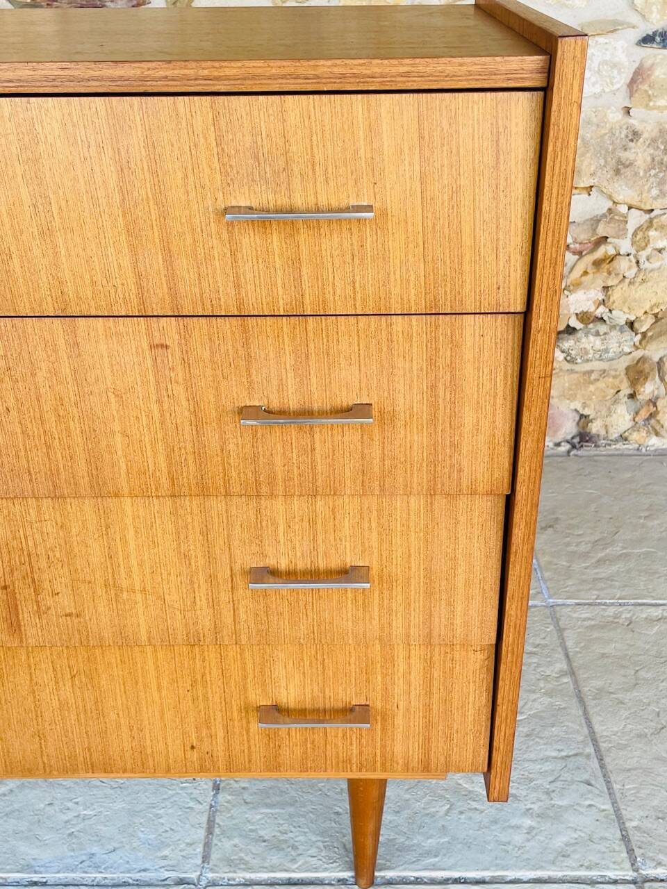 Vintage chest of drawers with 4 drawers by Capelle, circa 1960s.