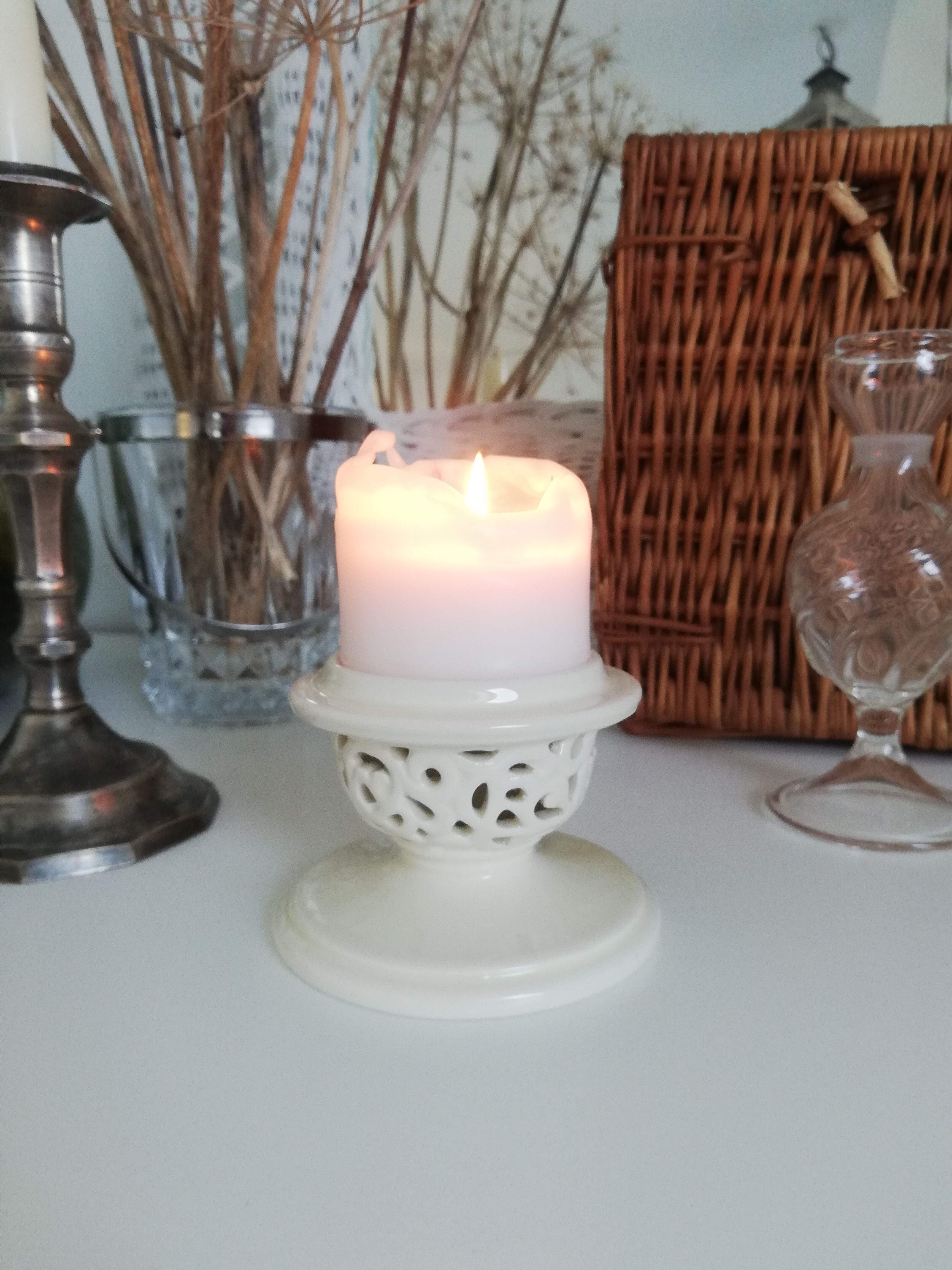 Ceramic candle holder