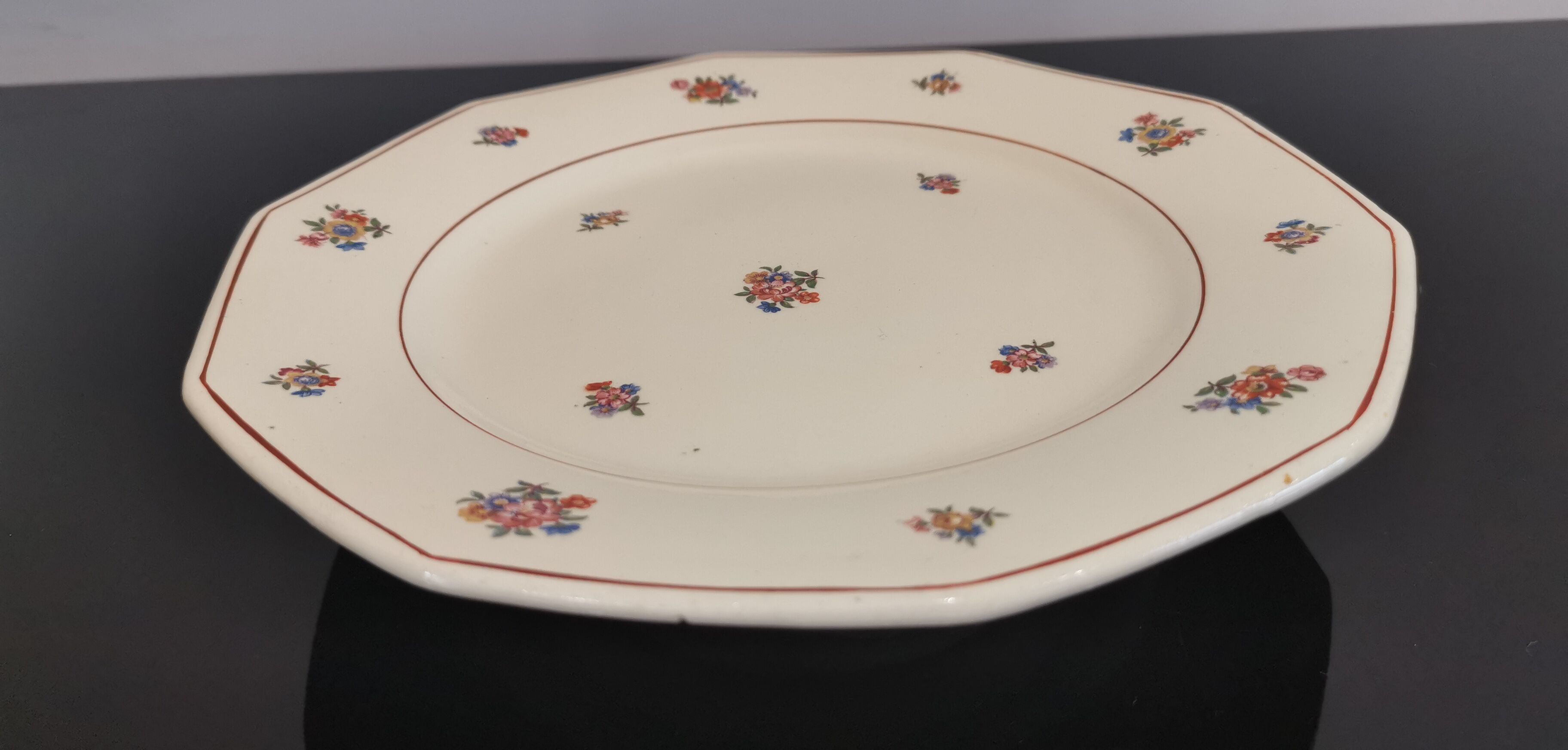 Former Compotier "Le moulin des loups et hamage" model Brittany