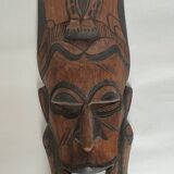 Masque africain en bois