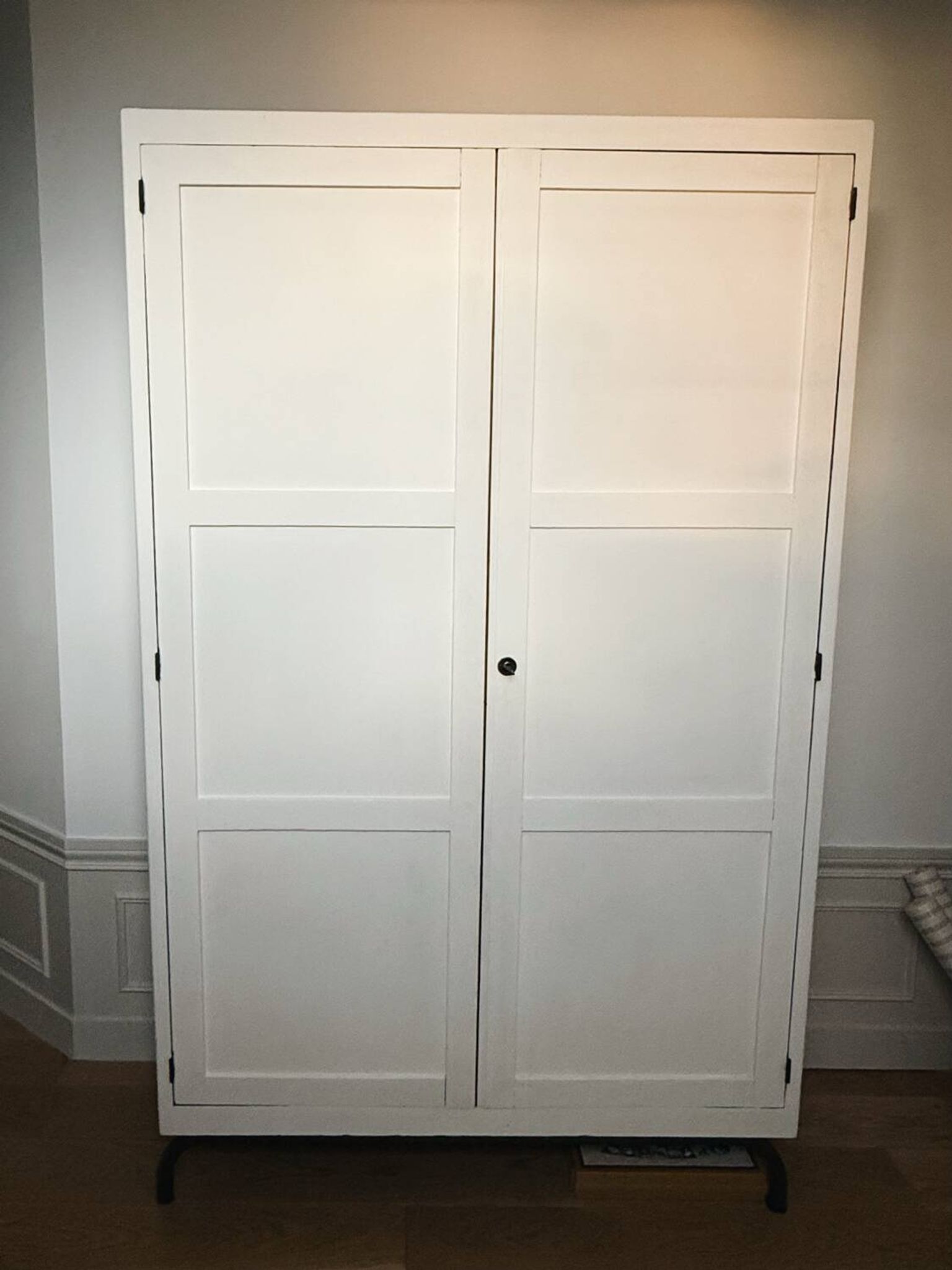 Armoire maître d’école