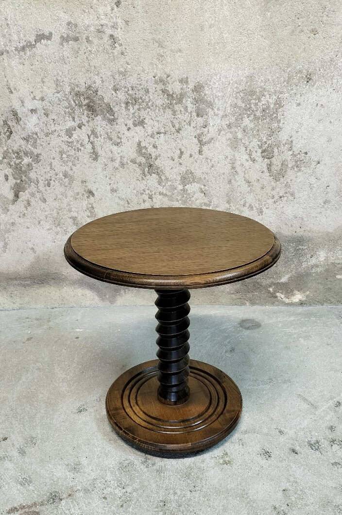 Vintage oak pedestal table