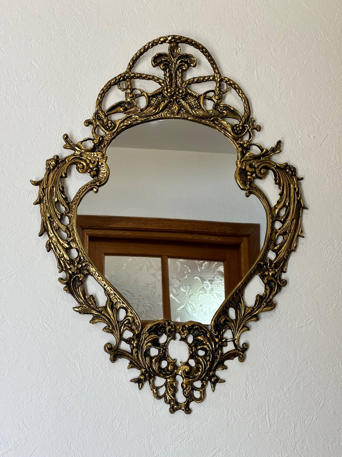 Miroir en bronze doré