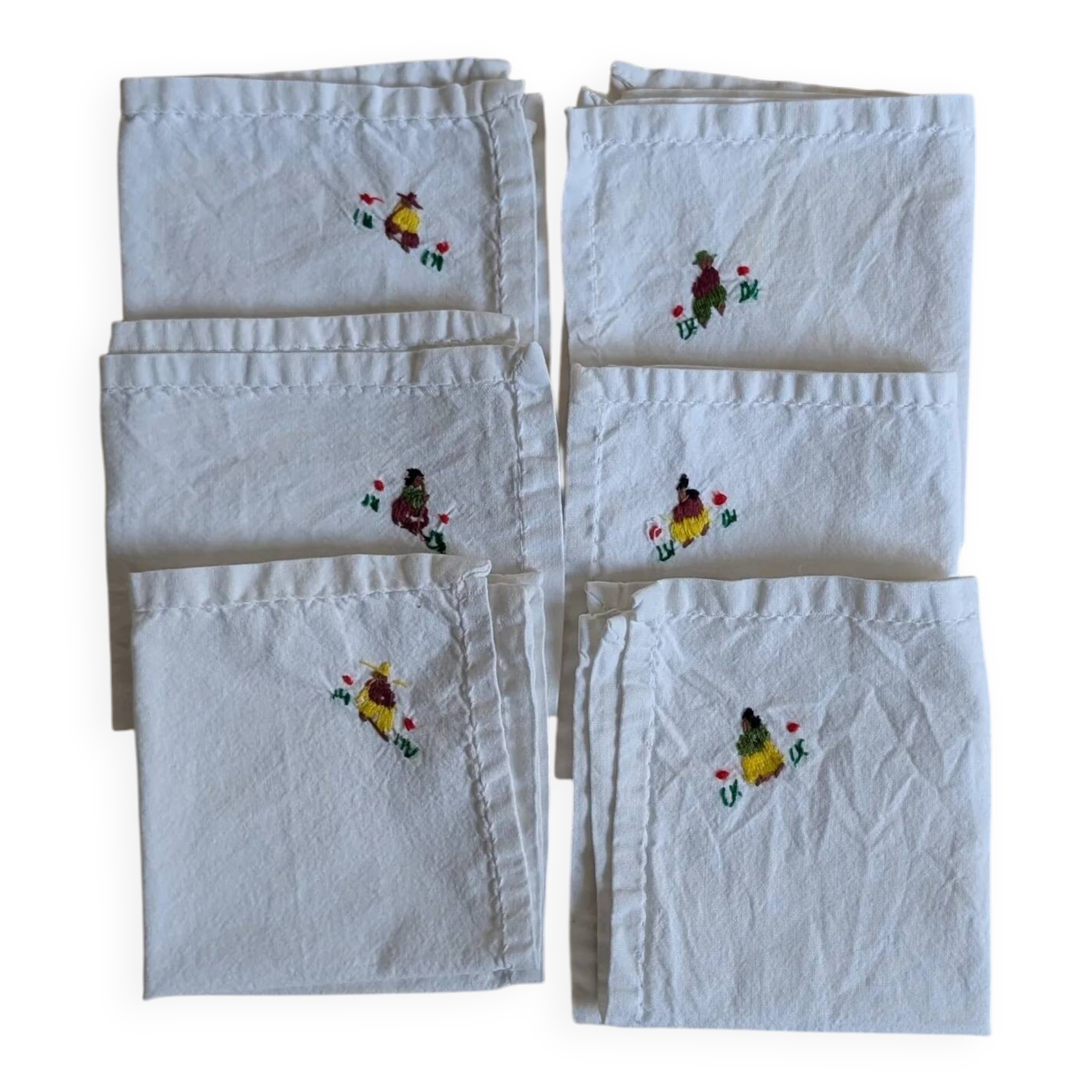 Set of 6 embroidered napkins