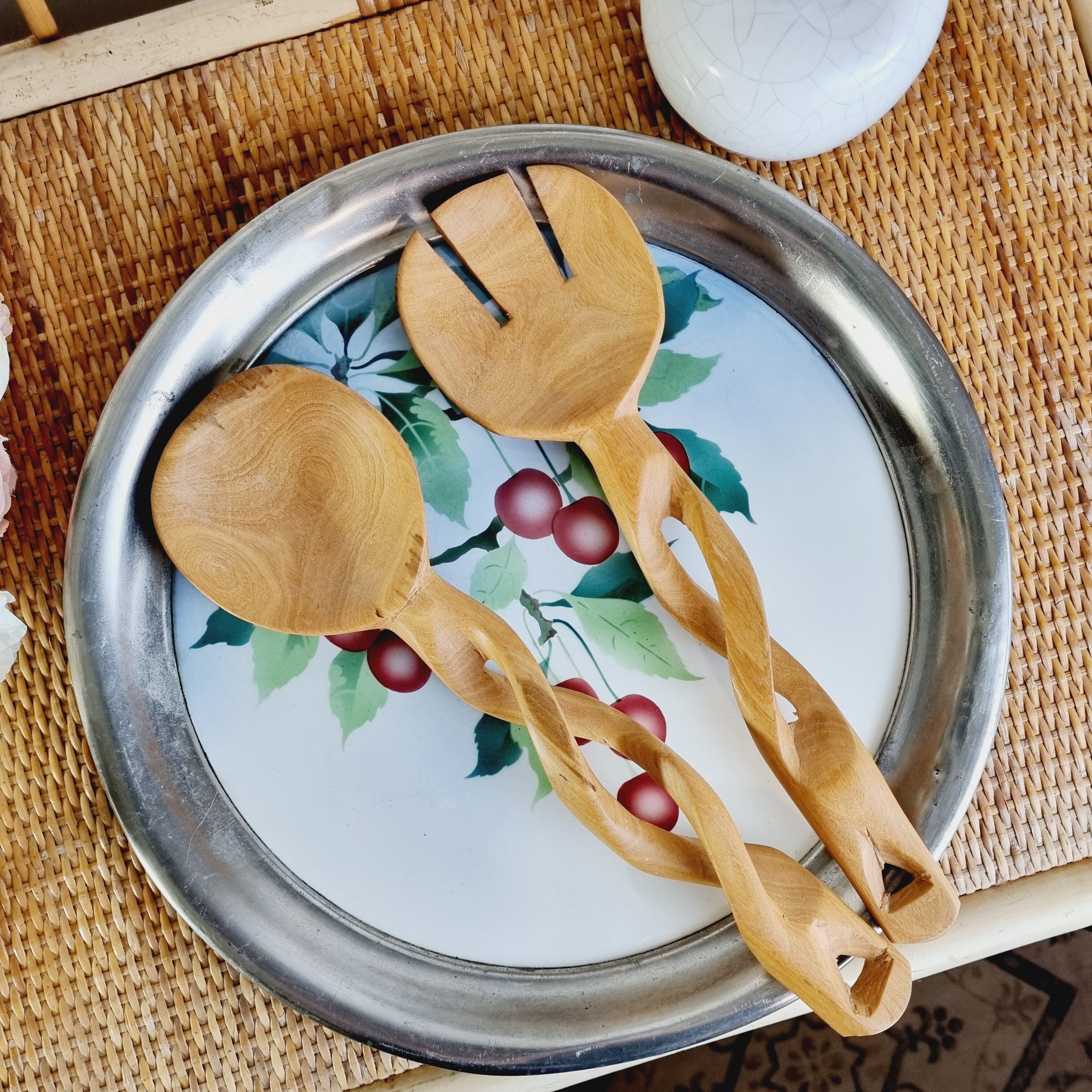 Set of hand-carved olive wood salad cutlery