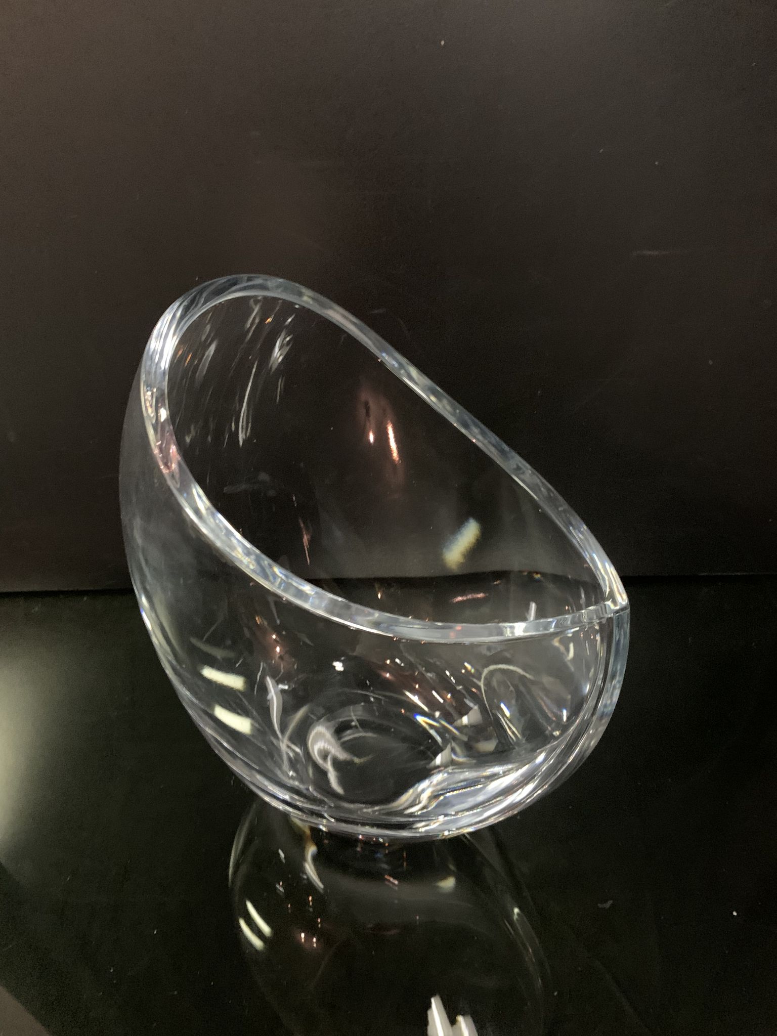 Christofle , vase en verre asymétrique
