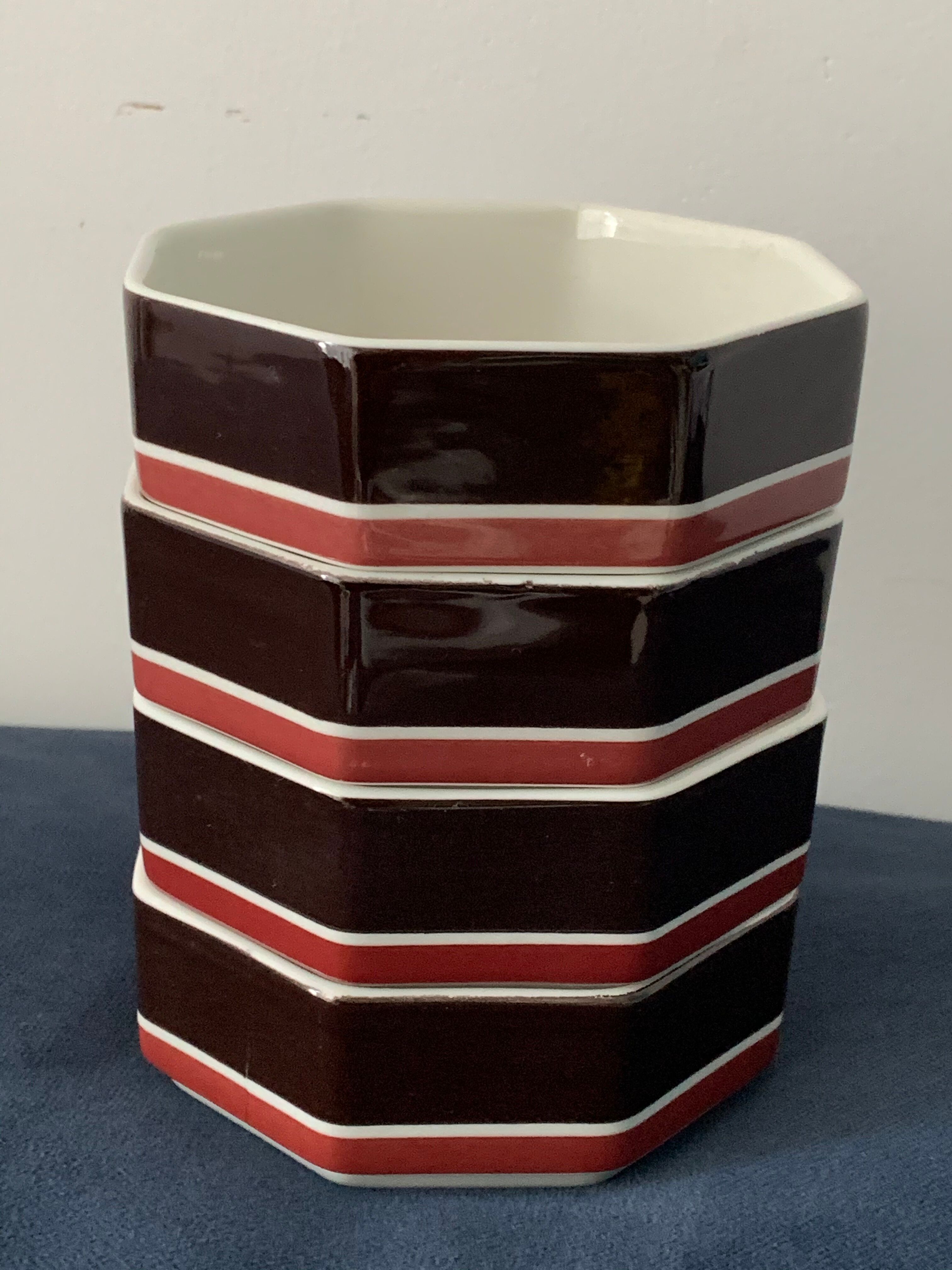 Service 4 people Avant Garde de Villeroy and Boch 1970