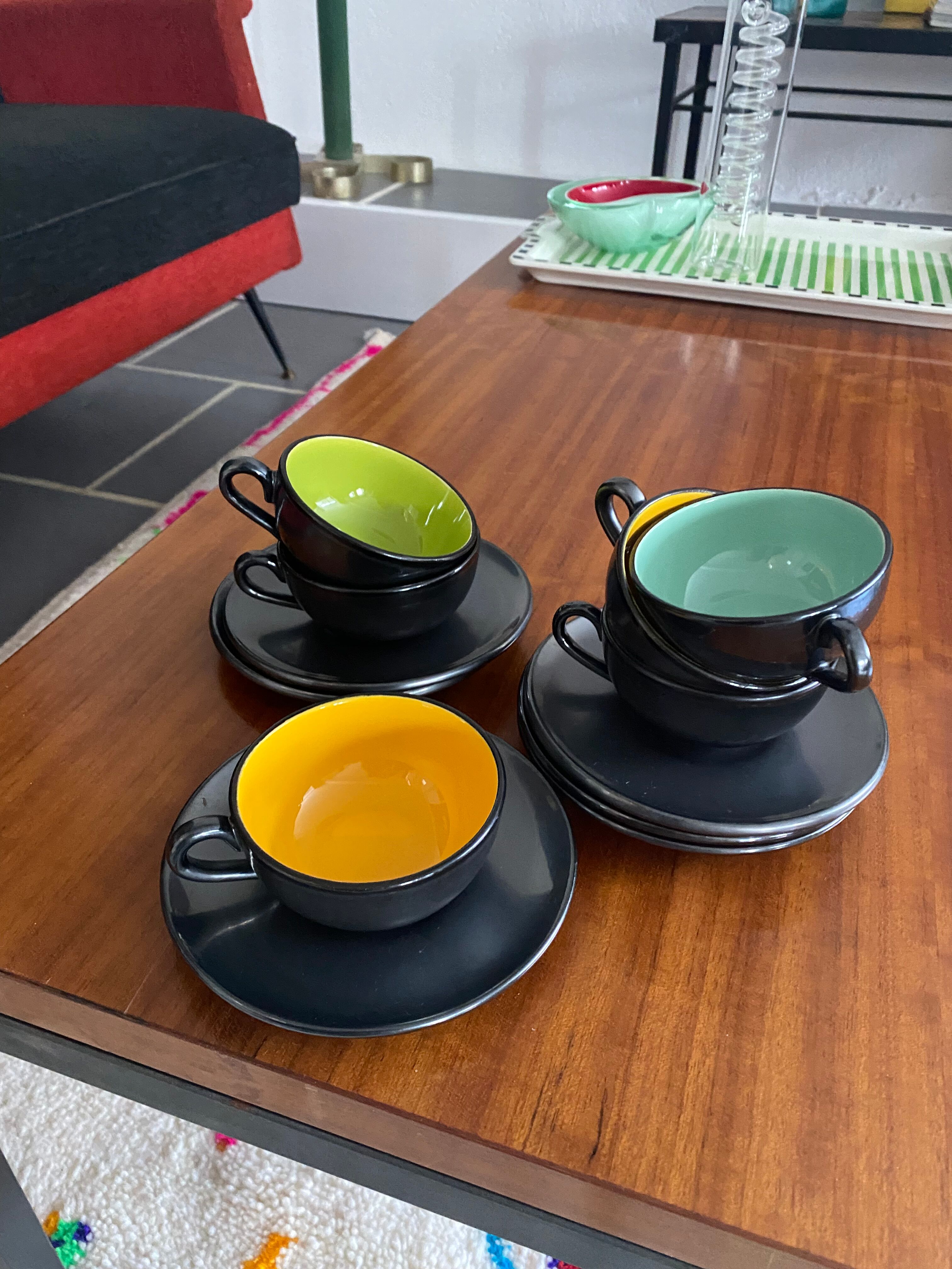 Service 6 tasses saint clément vintage années 50