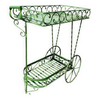 Chariot de jardin vintage en métal vert