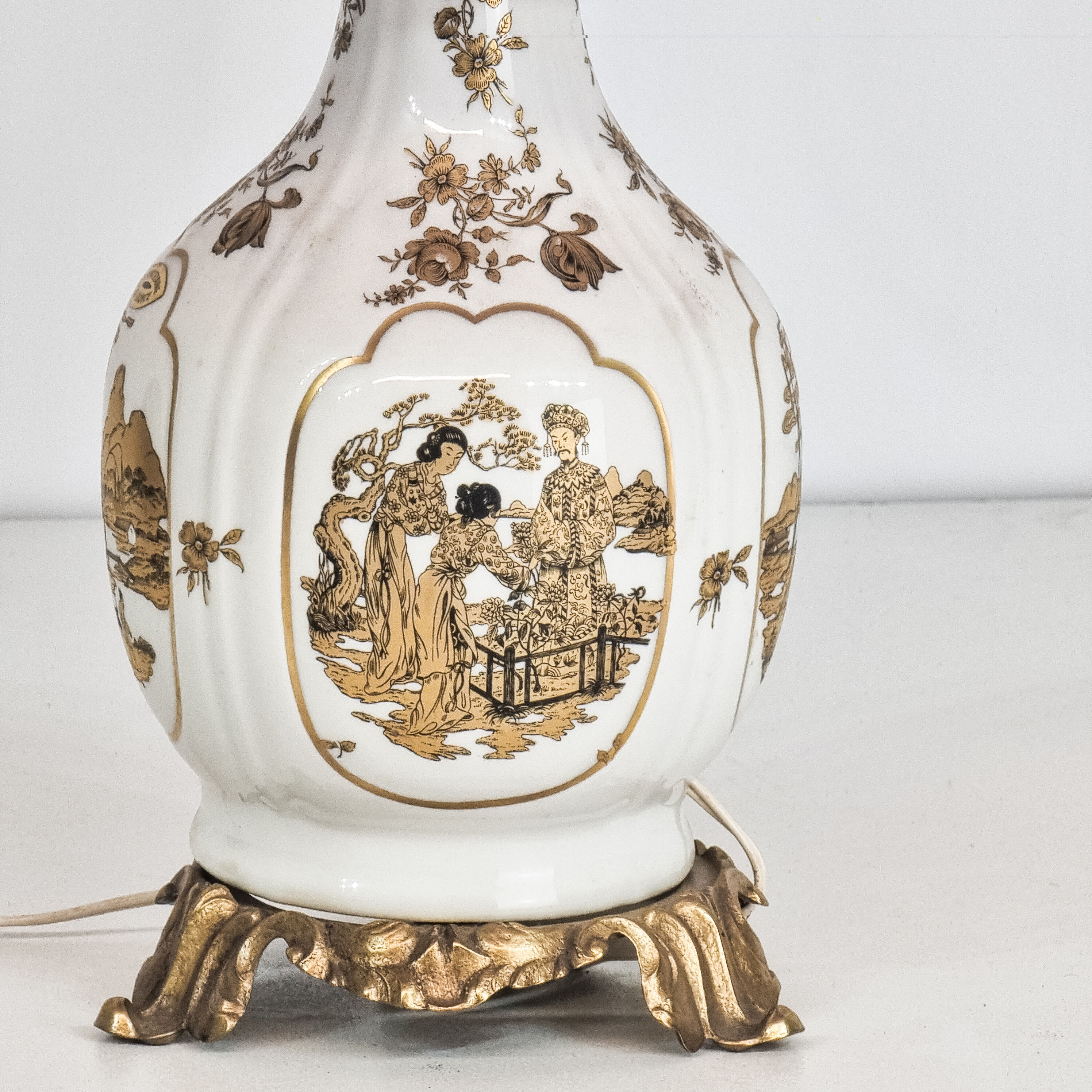 Porcelain lamp year 50