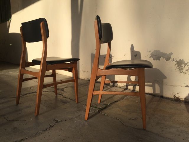 Pair of modernist Scandinavian chairs from the 1960s