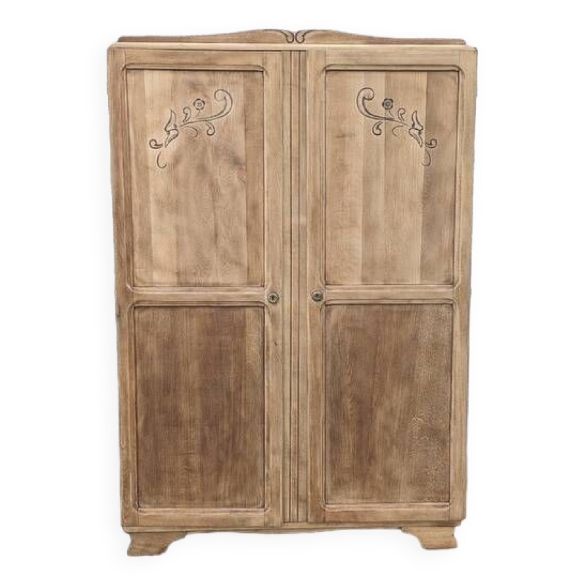 Wardrobe, removable wardrobe
