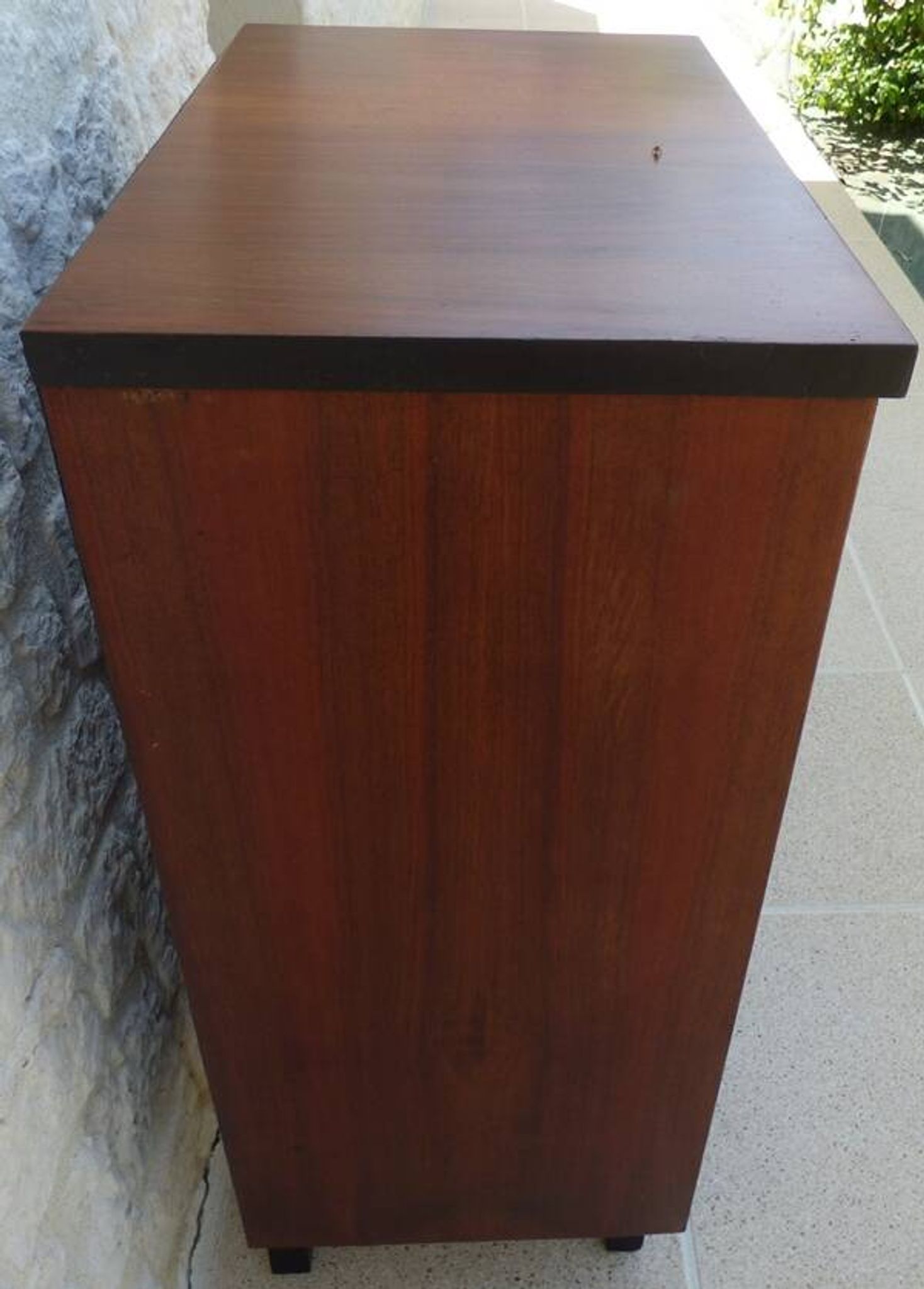 Vintage chest of drawers in a unique style with 5 drawers from the 50s and 70s, t