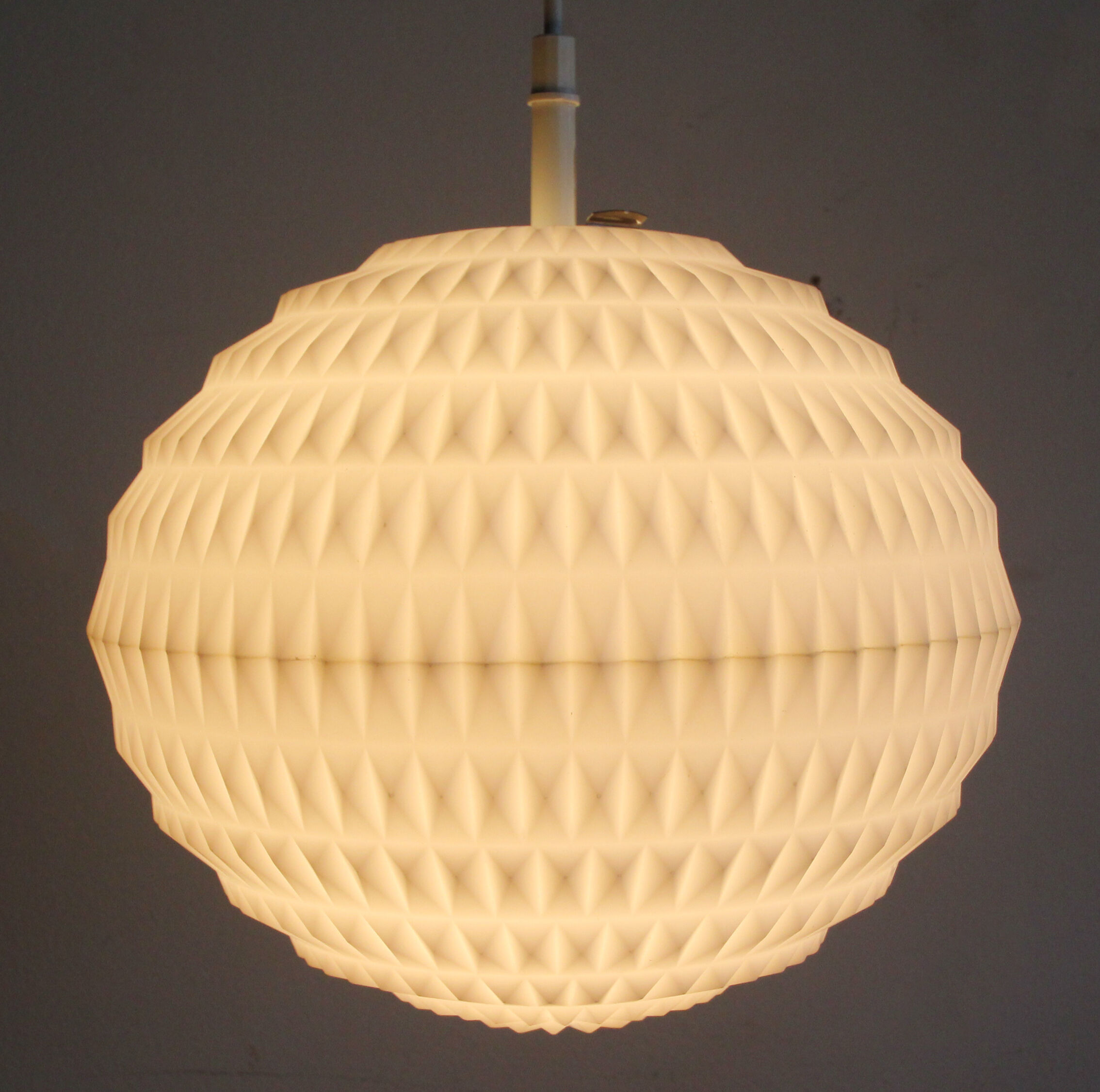 Suspension des années 1960 d’Erco