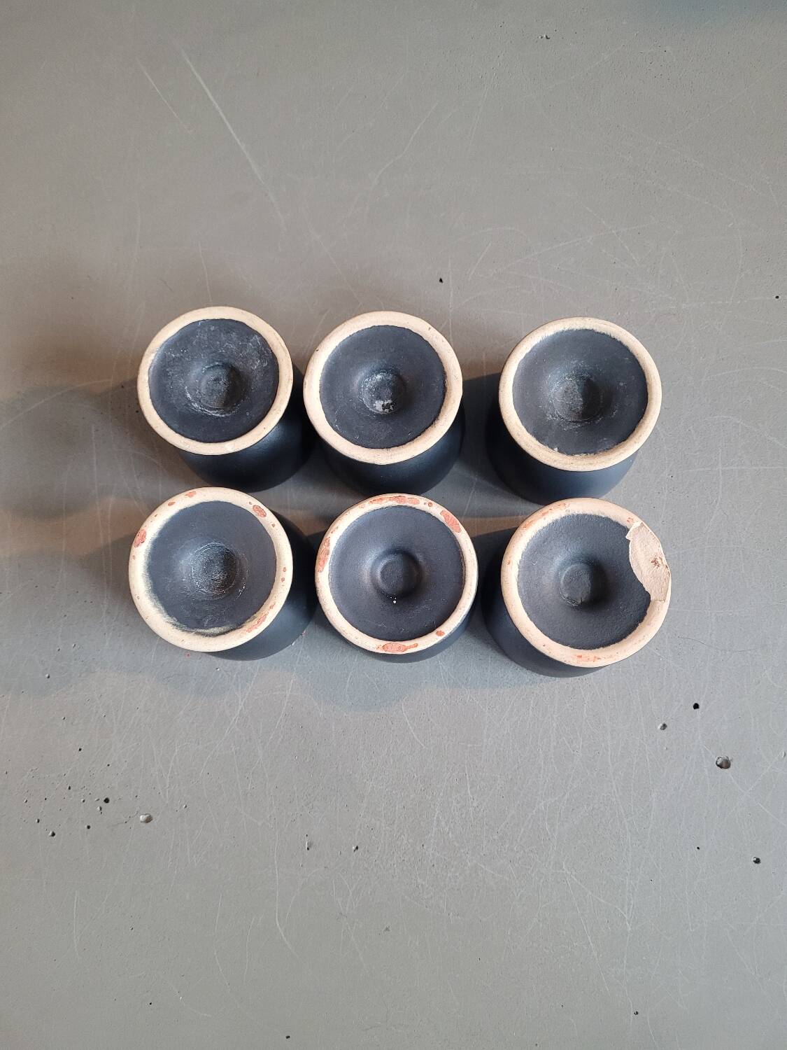 Set of 6 black and colored ceramic egg cups