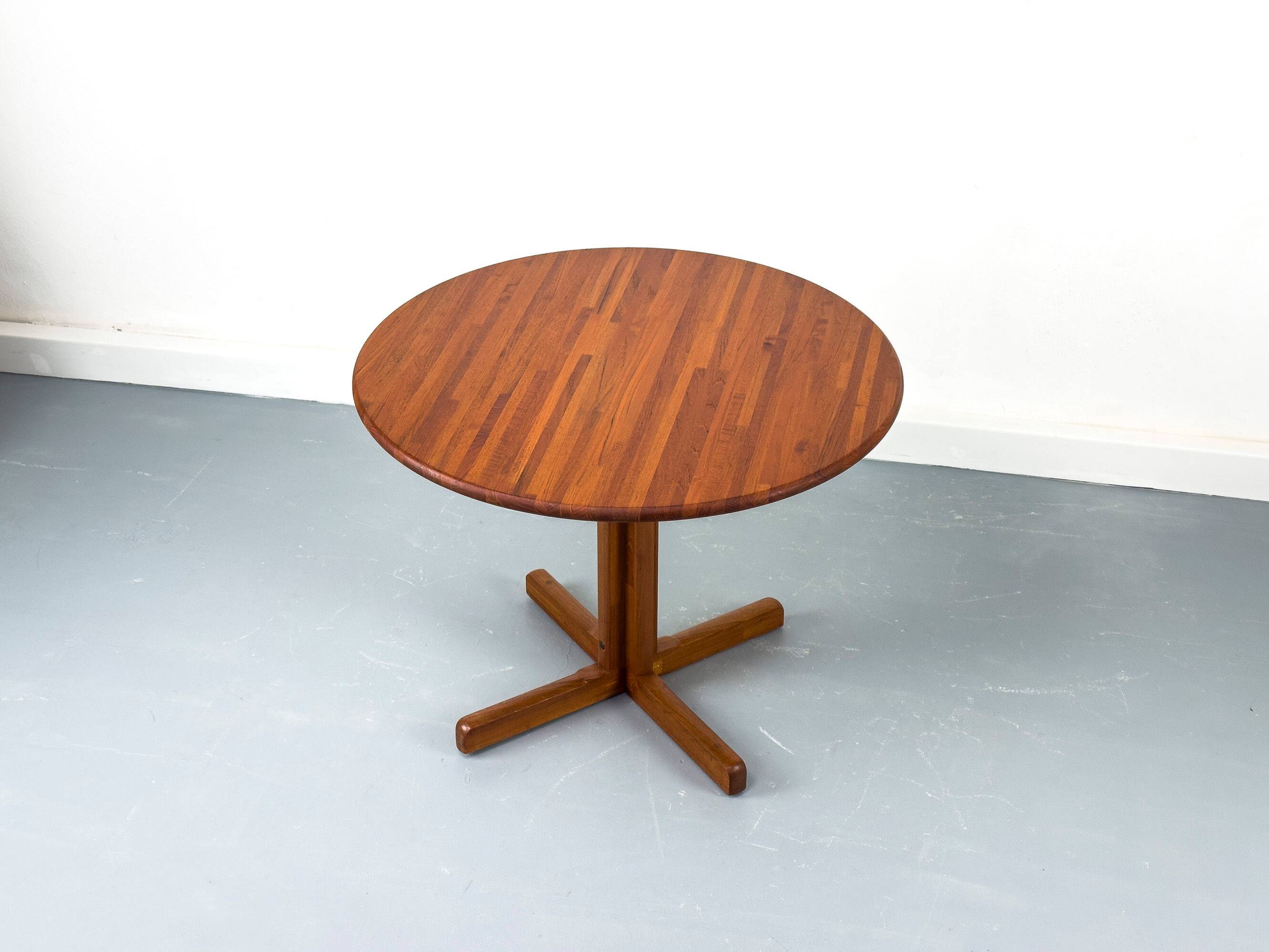 Round Dining Table in Solid Teak, 1970s