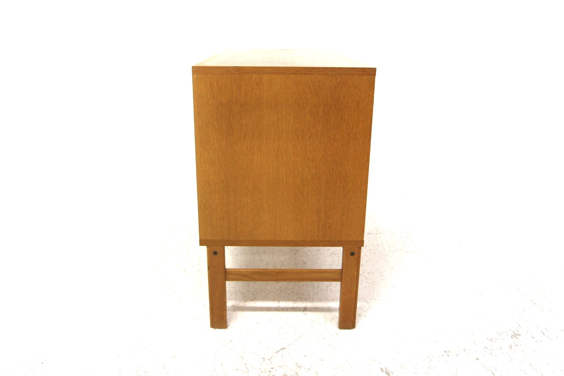 Commode scandinave en chêne, Suède, 1960