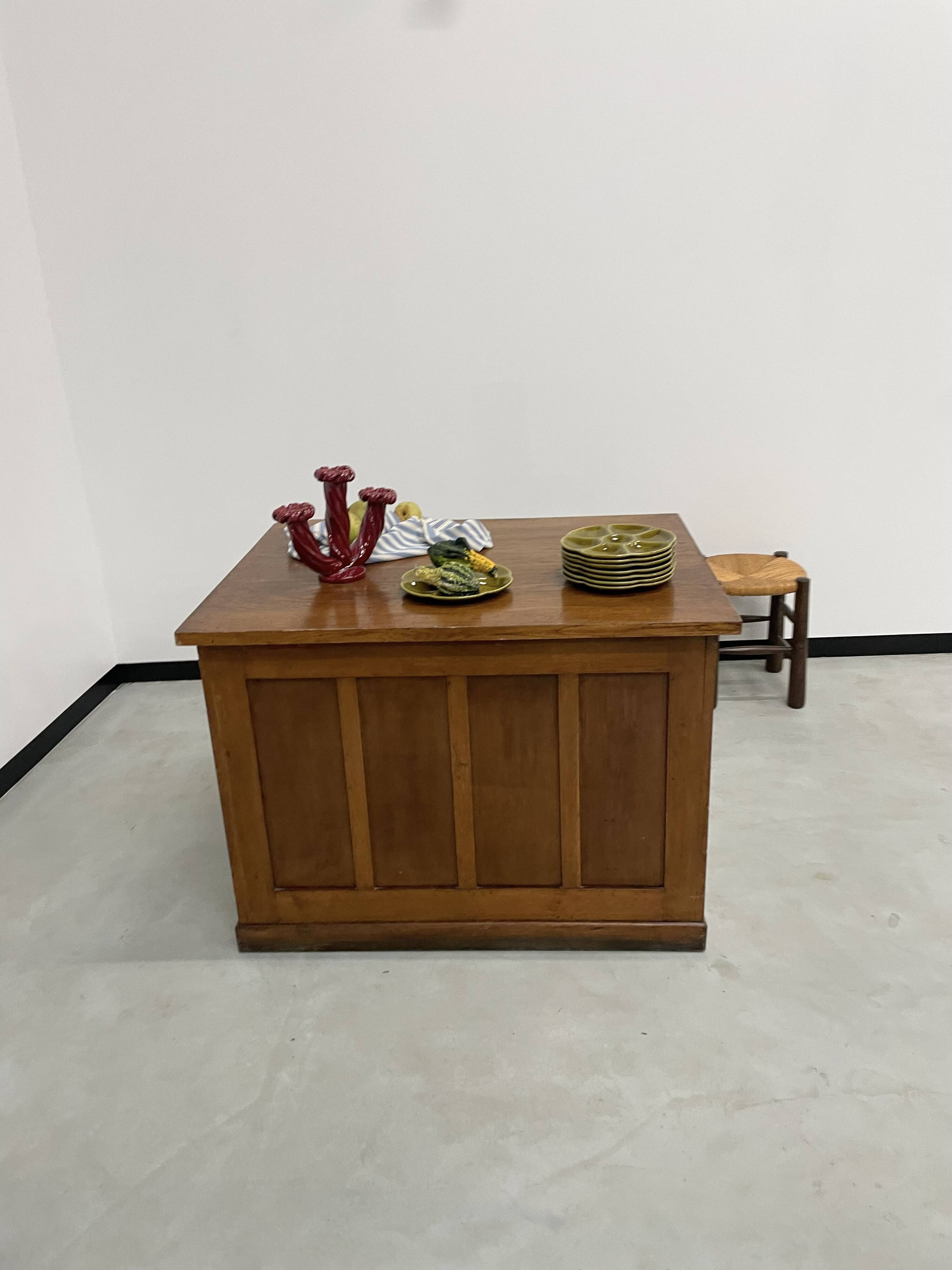 Oak and veneer counter or desk