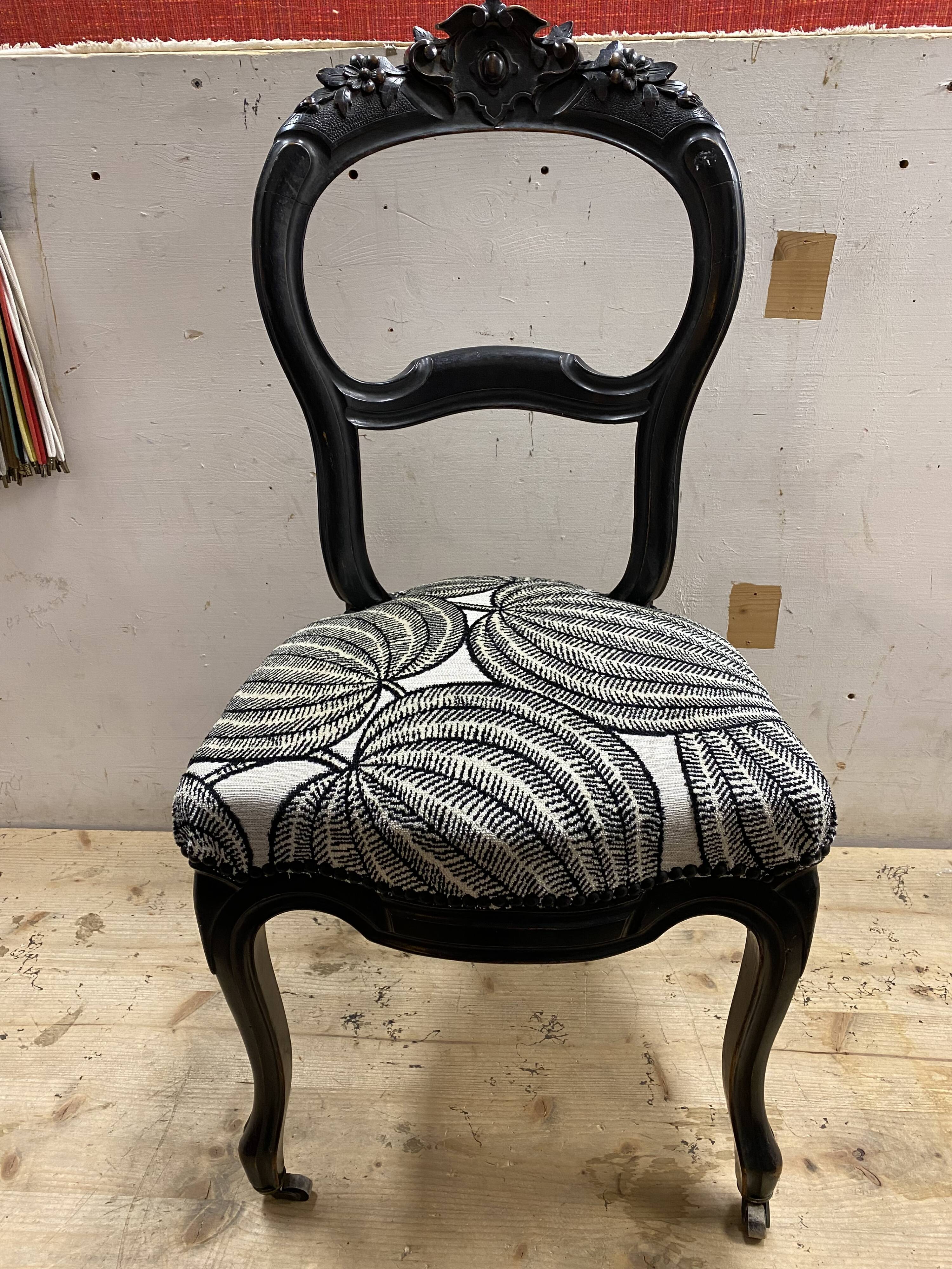 Napoleon III chair