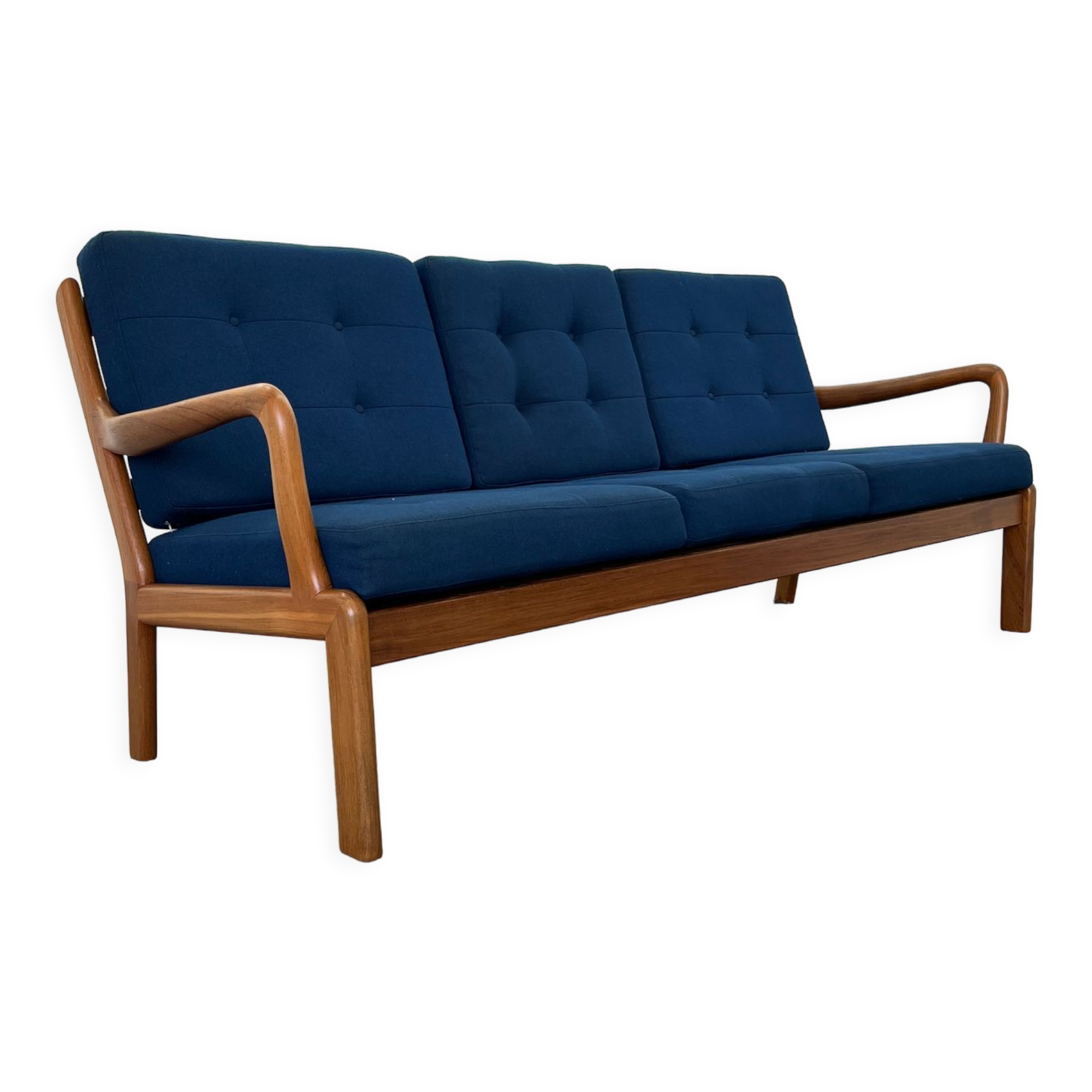 Teak sofa from Olsen & Laursen 1960s