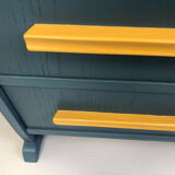 Storage cabinet