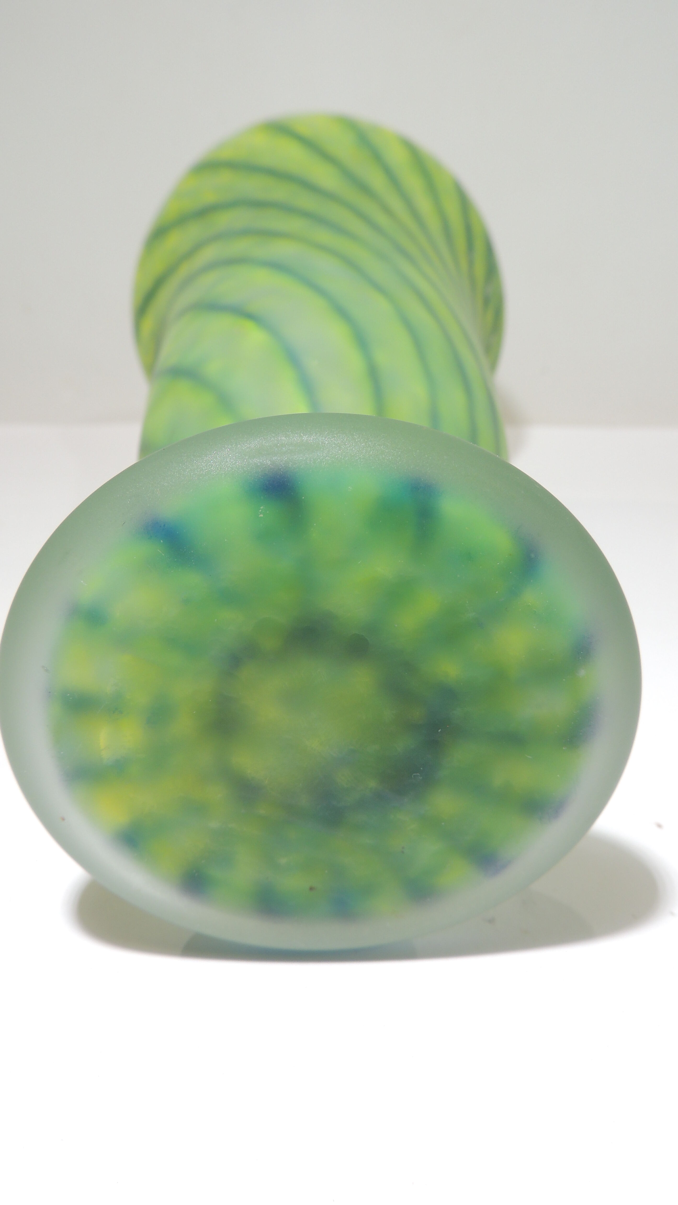 Glass paste vase / vintage