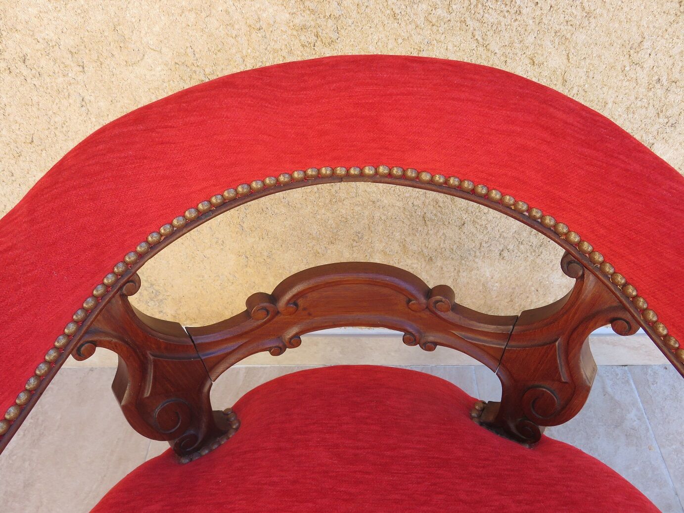 Fauteuil velours rouge