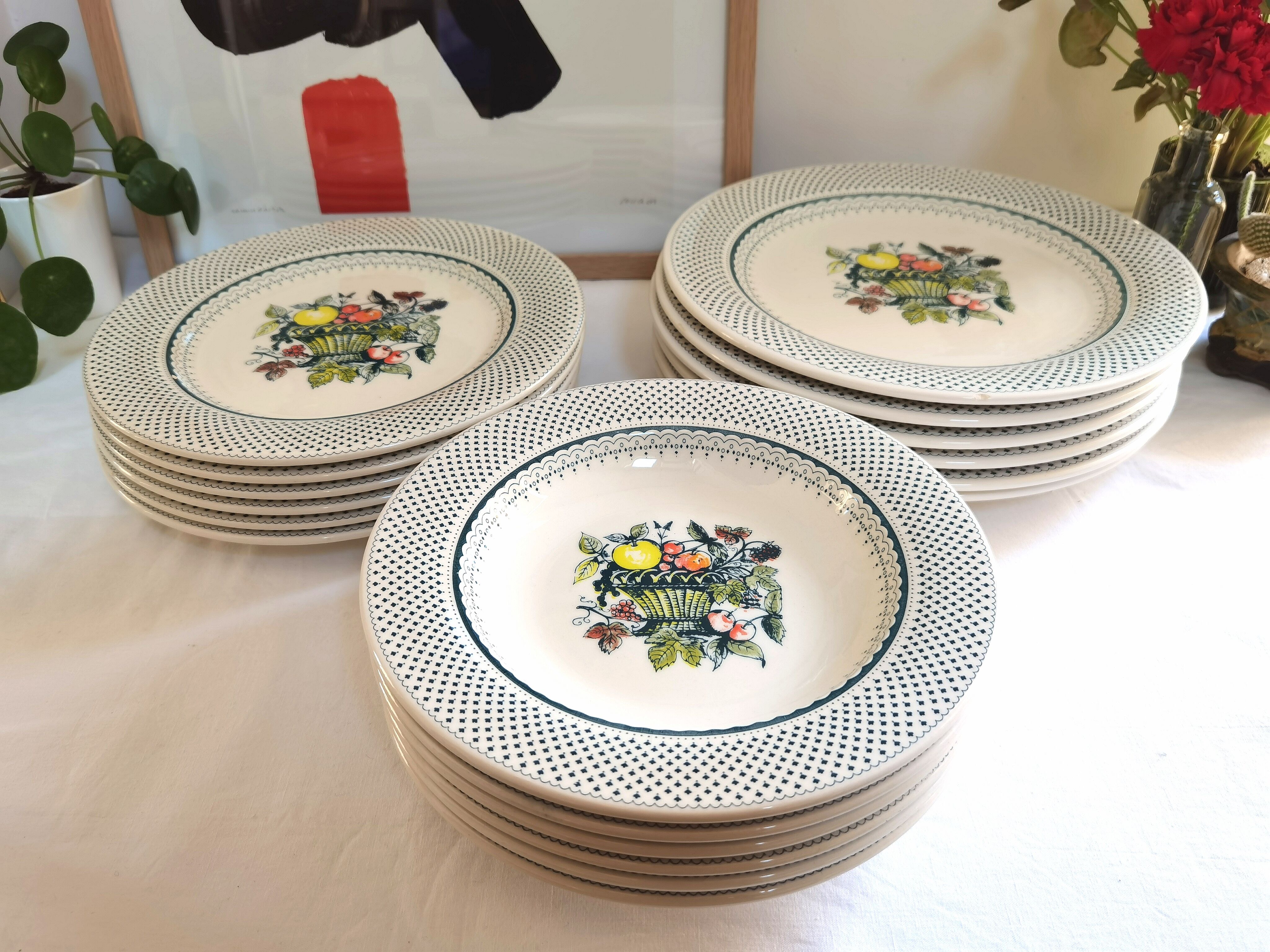 Service de 18 assiettes