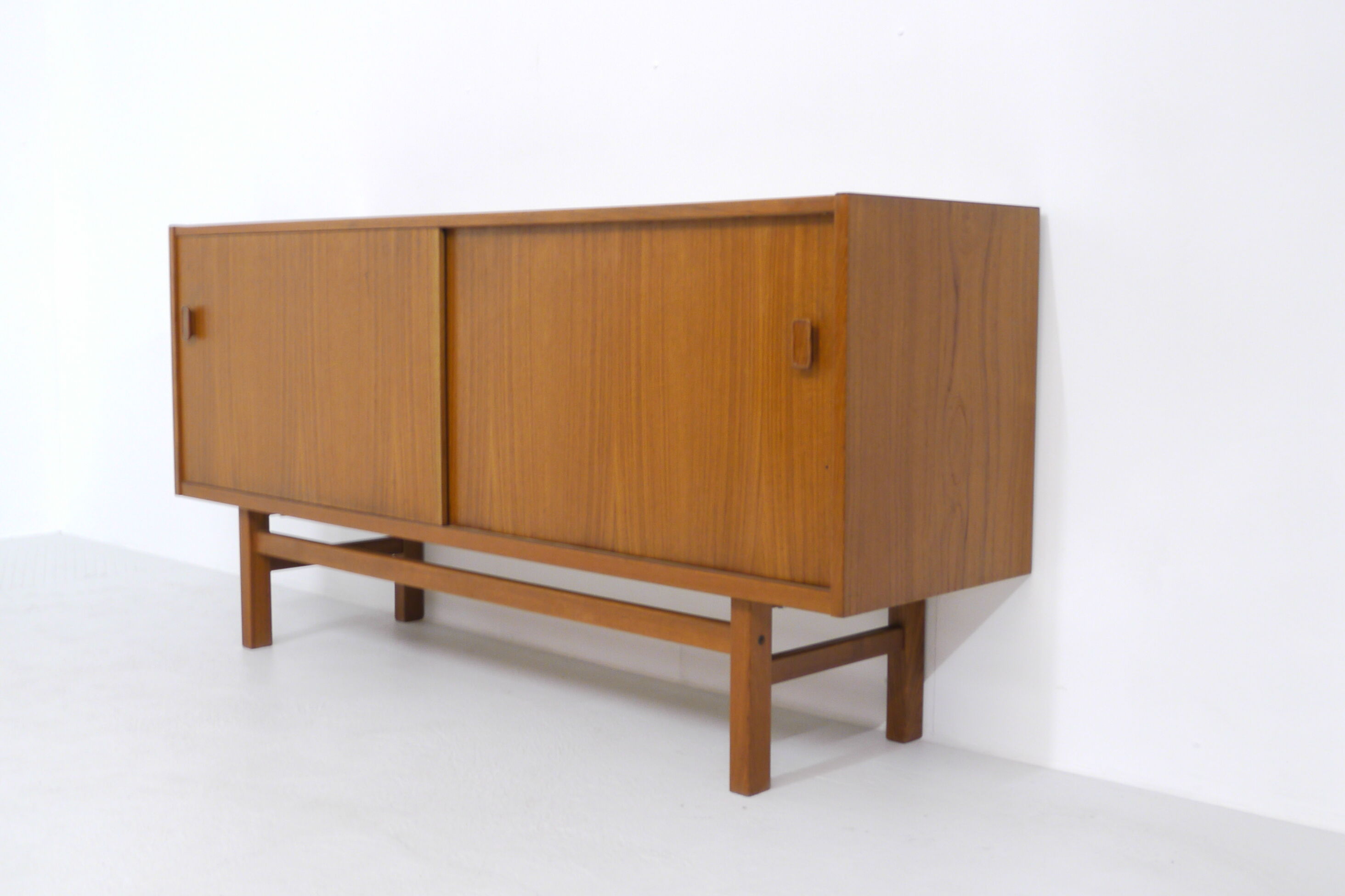 Sideboard Nils Jonsson for Troeds