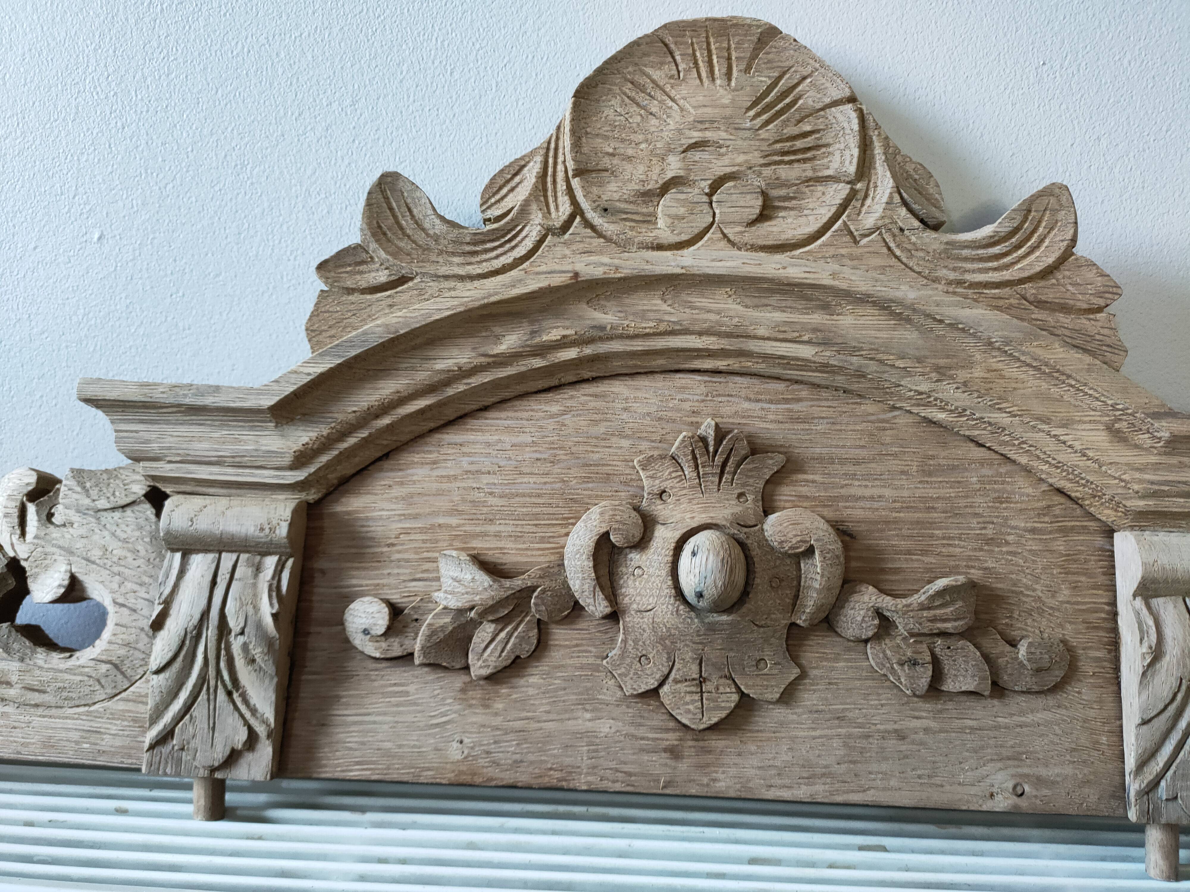 ancient oak pediment