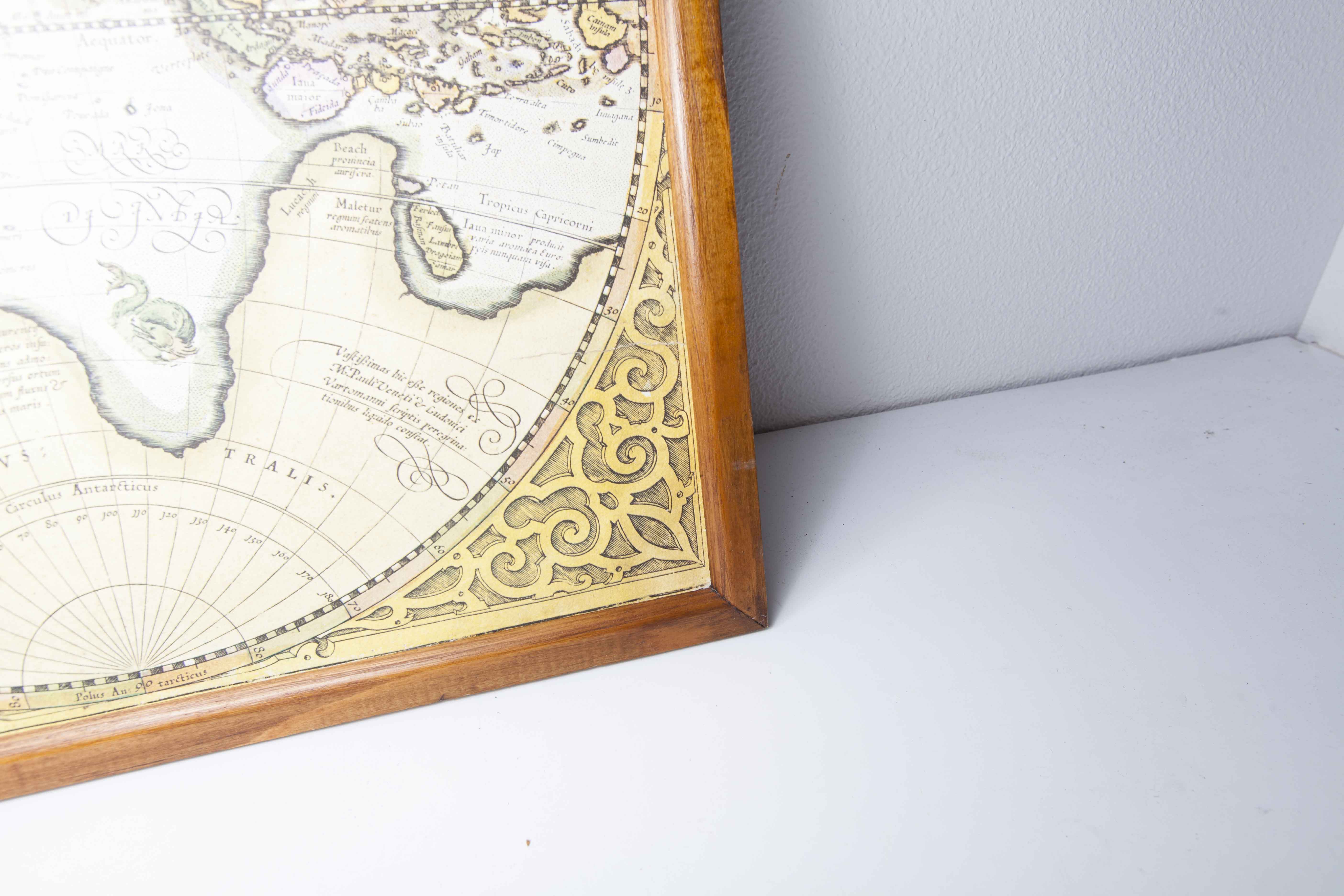 Frame and map "Orbis terrae compendiosa descriptio", Reproduction of an engraving Gérard Mercator