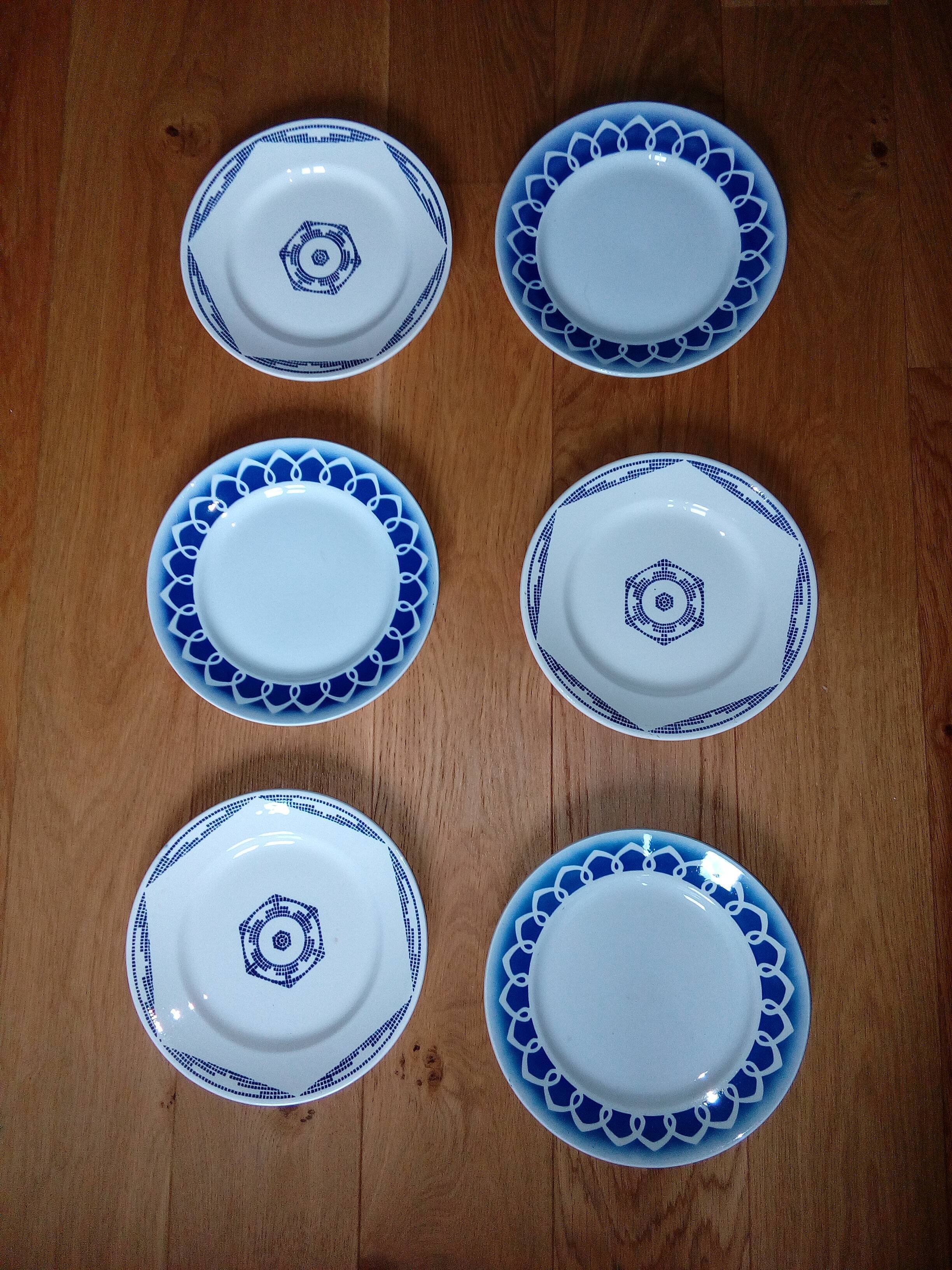 Mismatched flat plates set of 6