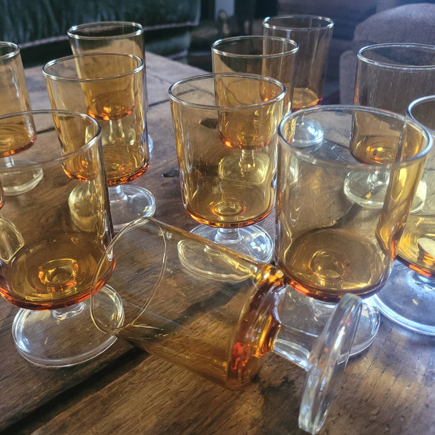 Set of 14 amber glasses – France, 1960s-1970s