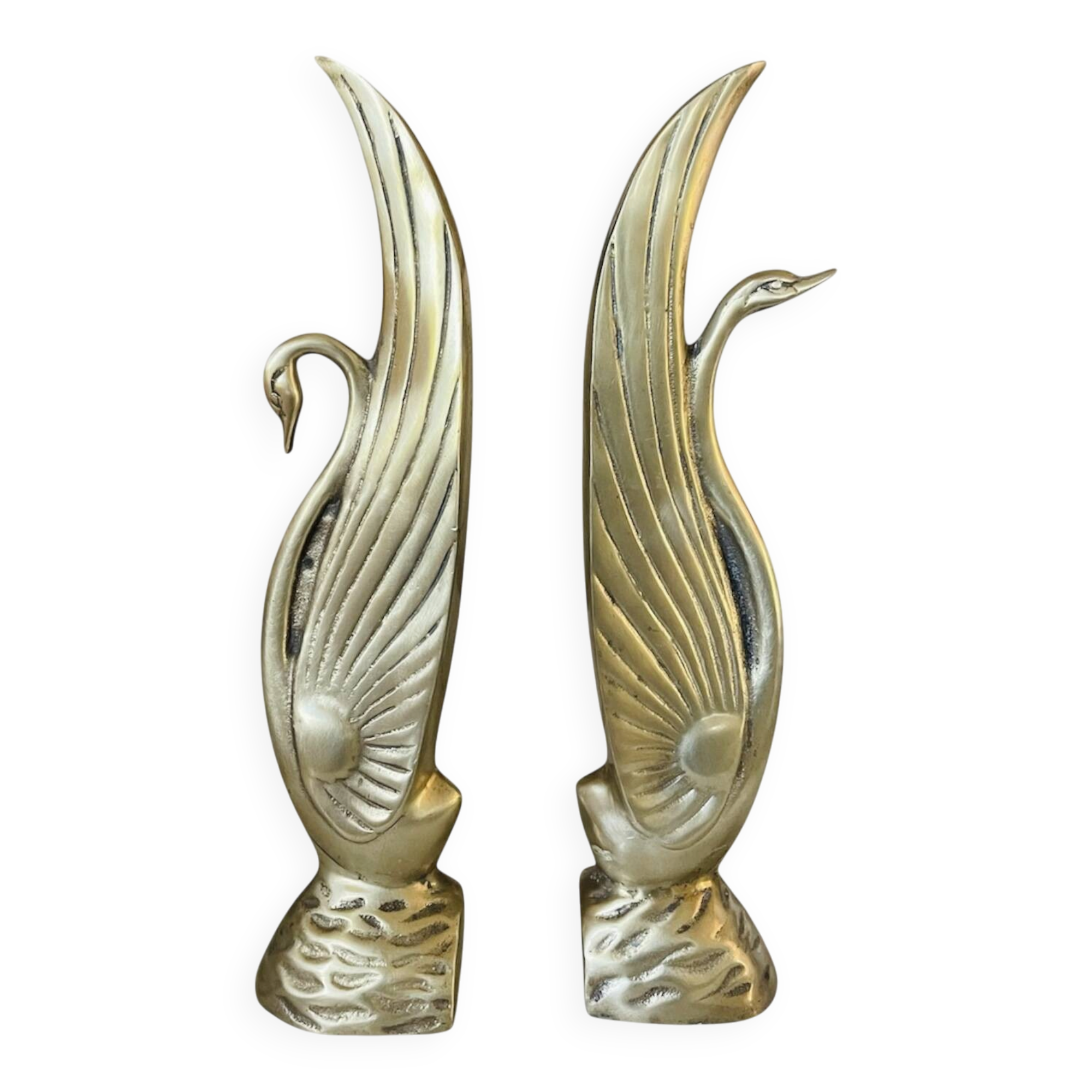 Pair of brass bookends, sculptural swans in Art Nouveau style.
