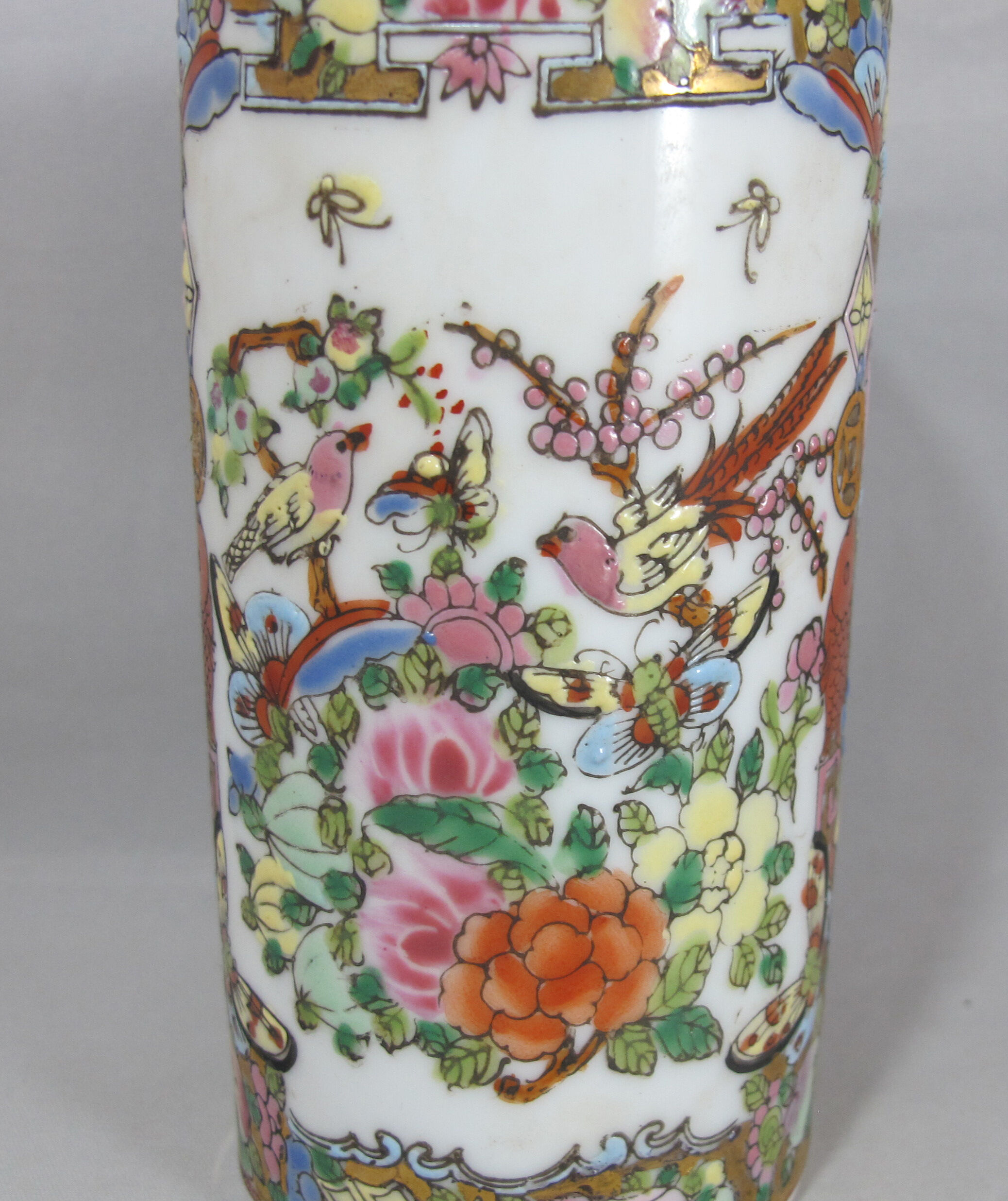 Chinese porcelain pencil pot