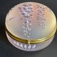 Enamelled candy maker