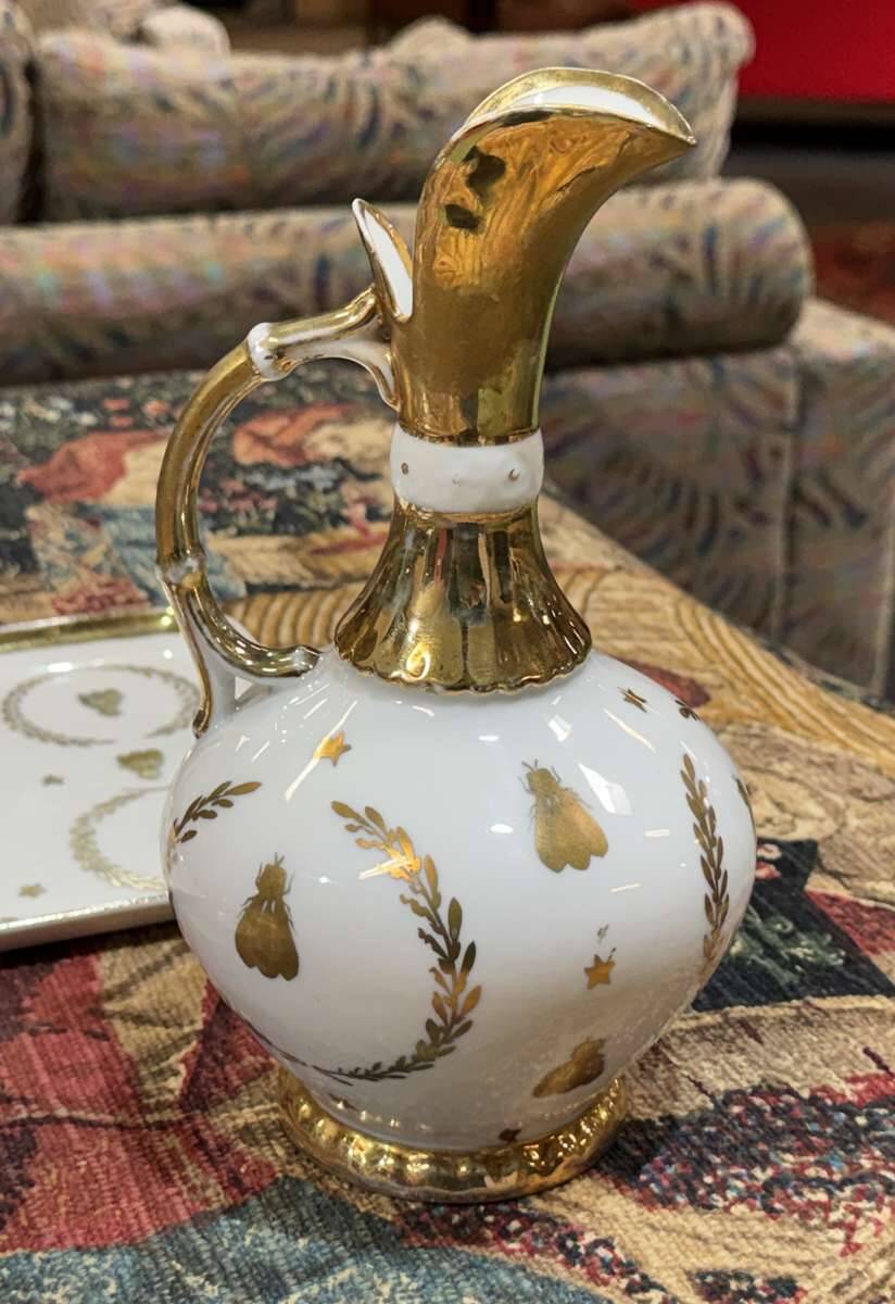 Empire style liqueur service, fly decoration