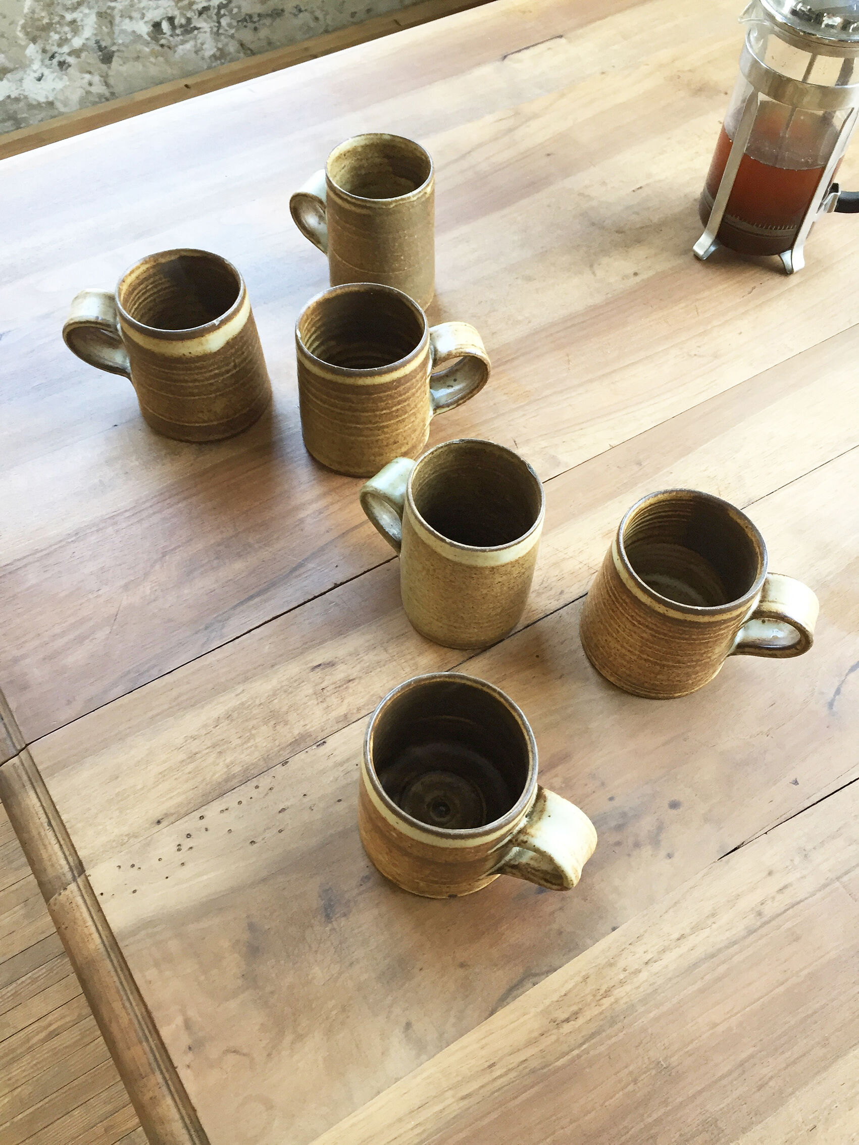 Lot 6 tasses grès