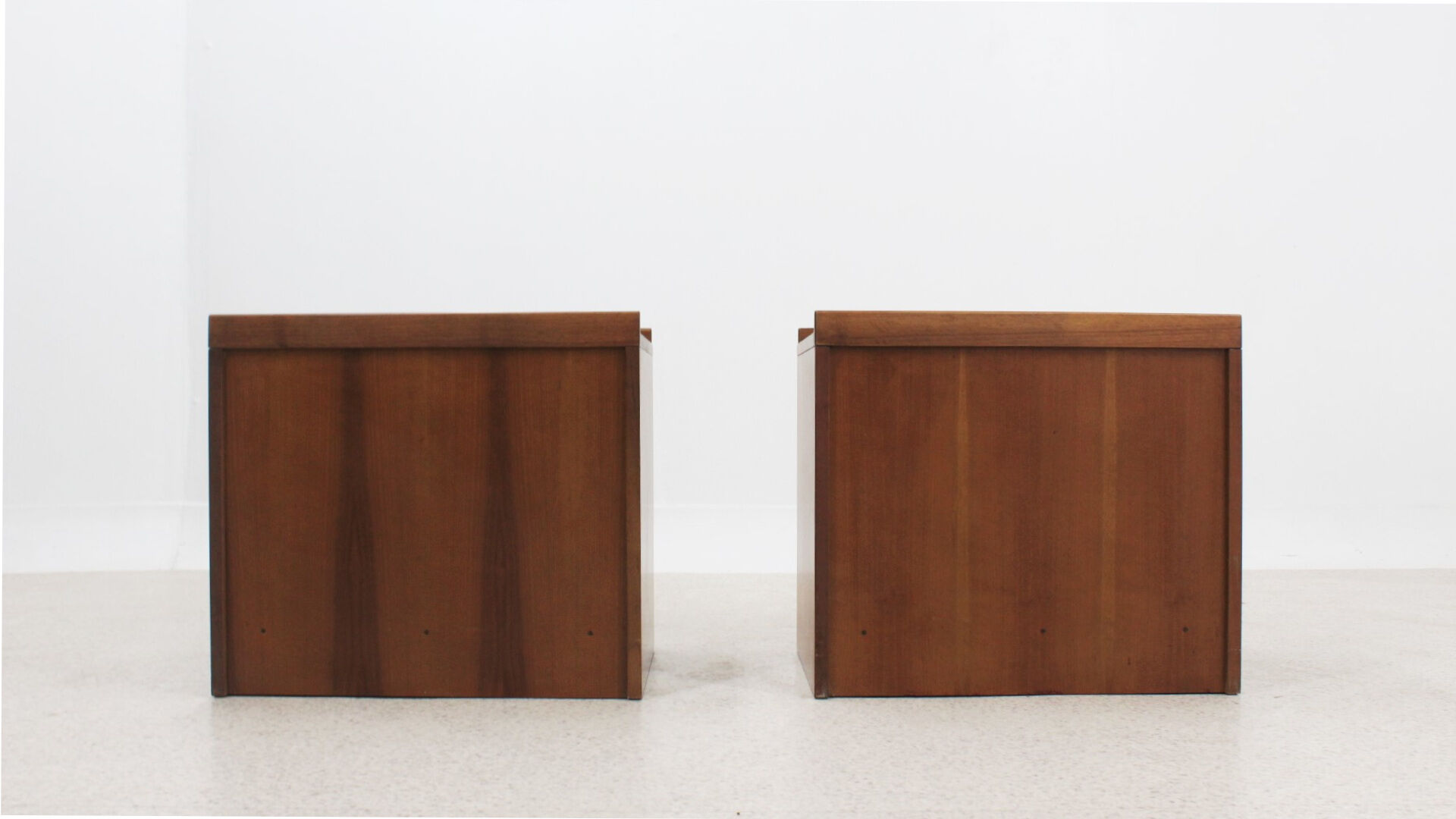 Tito Agnoli vintage nightstands Molteni 1970s