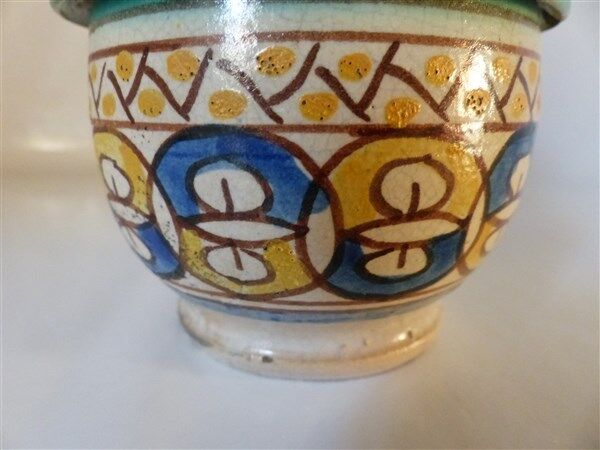 Jobbana butter pot in earthenware Morocco Fez