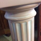 Colonne en plâtre
