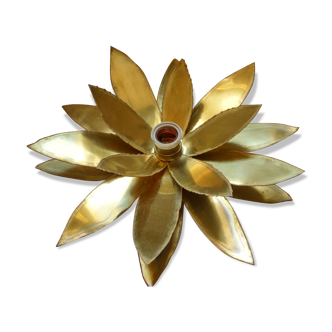 Brass flower wall light