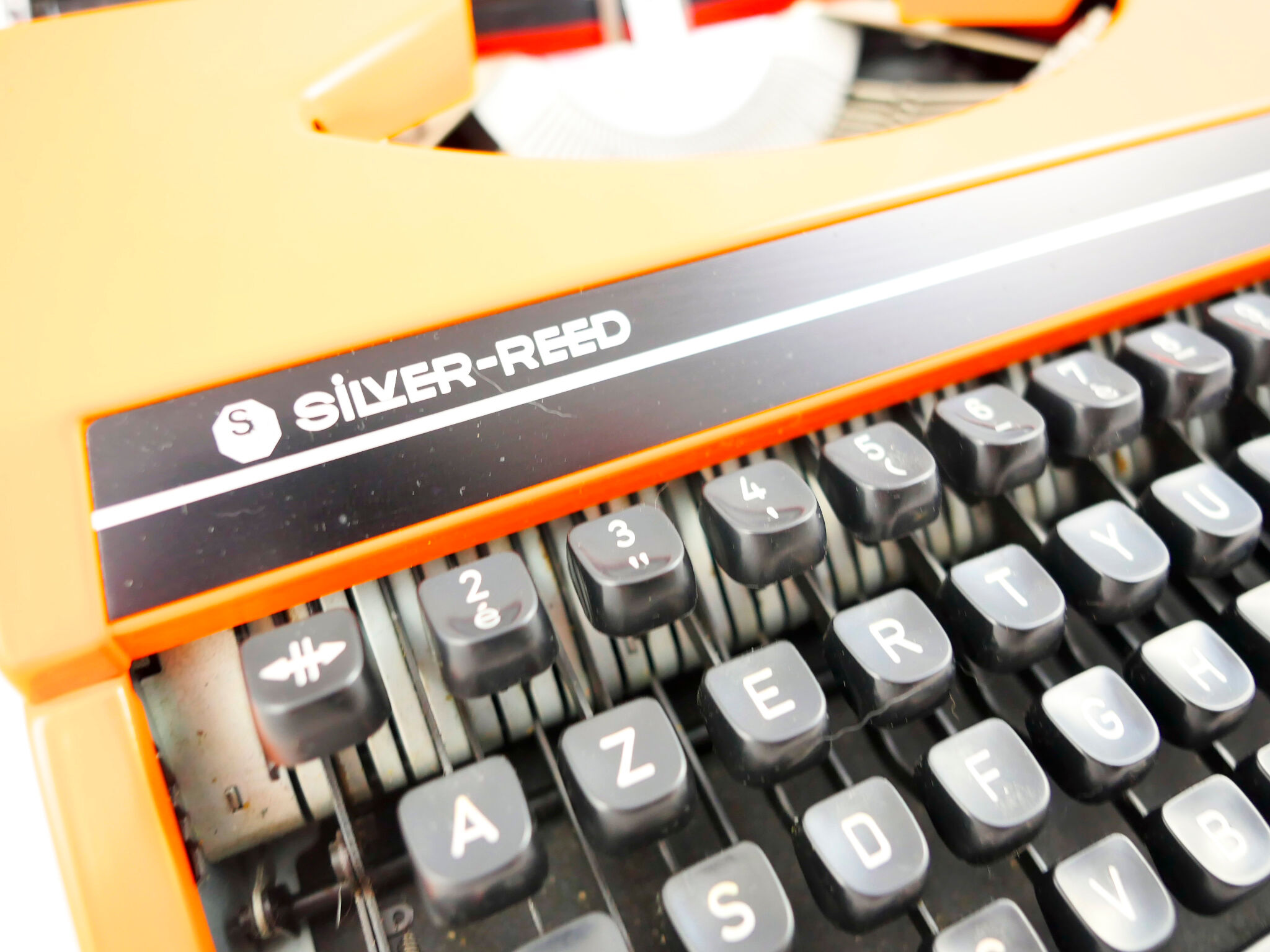 Silver Reed vintage typewriter - revised with new ribbon