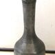 Vase ancien en étain