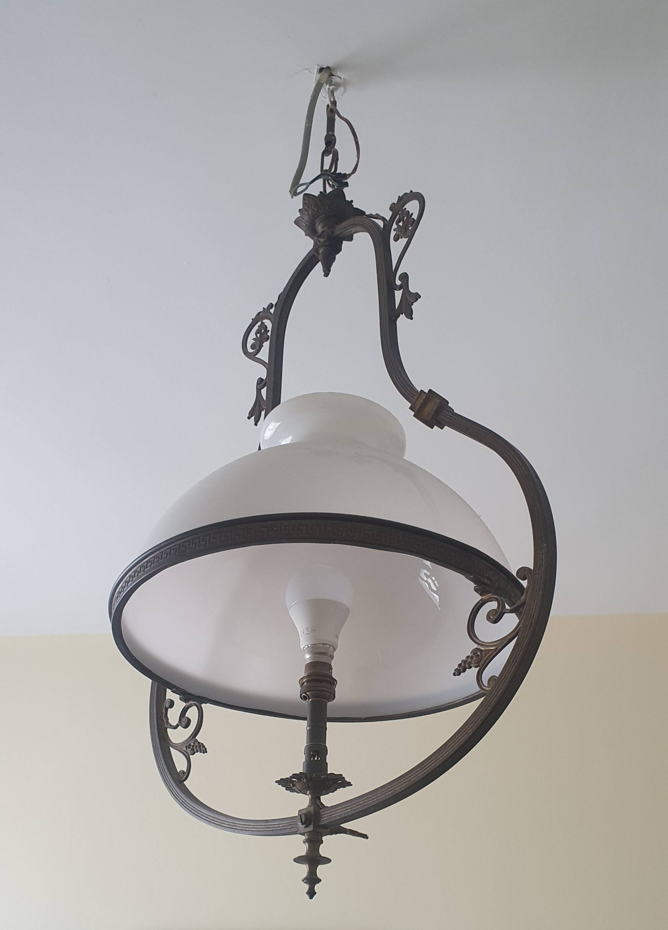 Opaline and copper pendant light