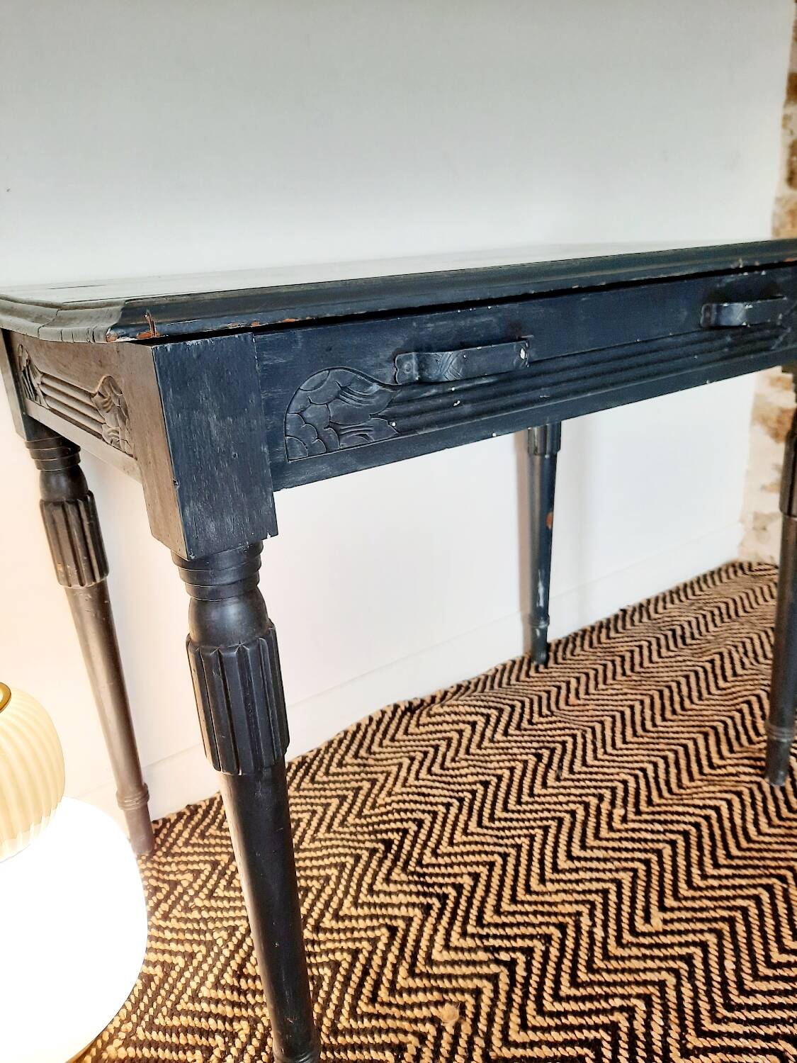 Vintage patterned console table from the 1930s.
